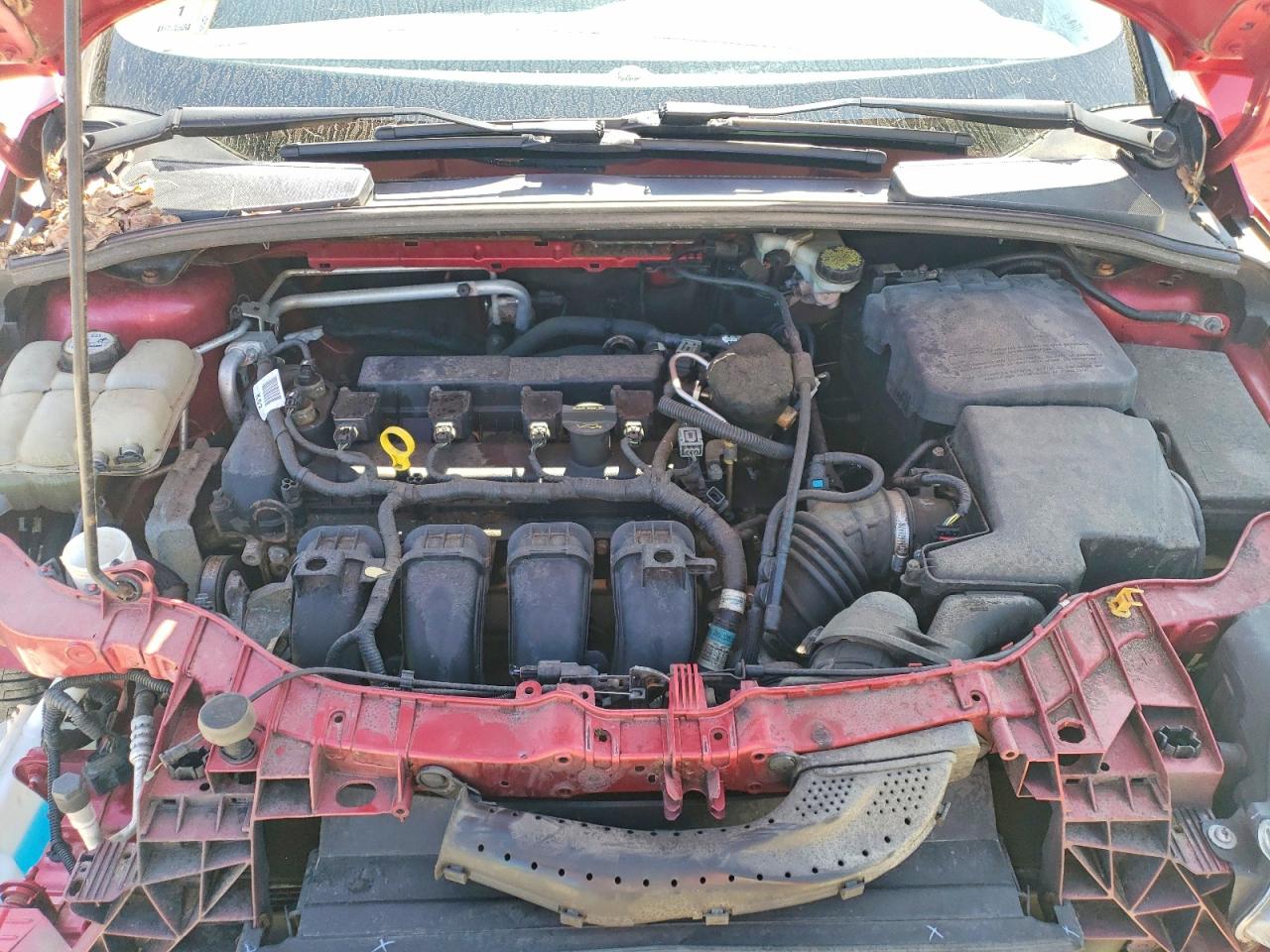 2012 Ford Focus Se Red vin: 1FAHP3K23CL432296
