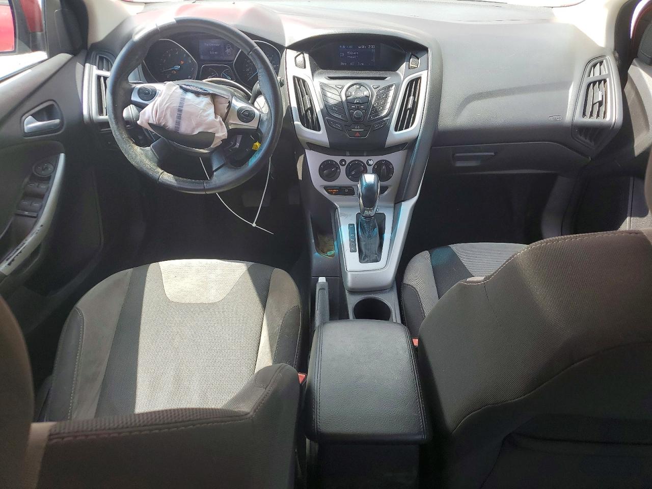 2012 Ford Focus Se Red vin: 1FAHP3K23CL443931