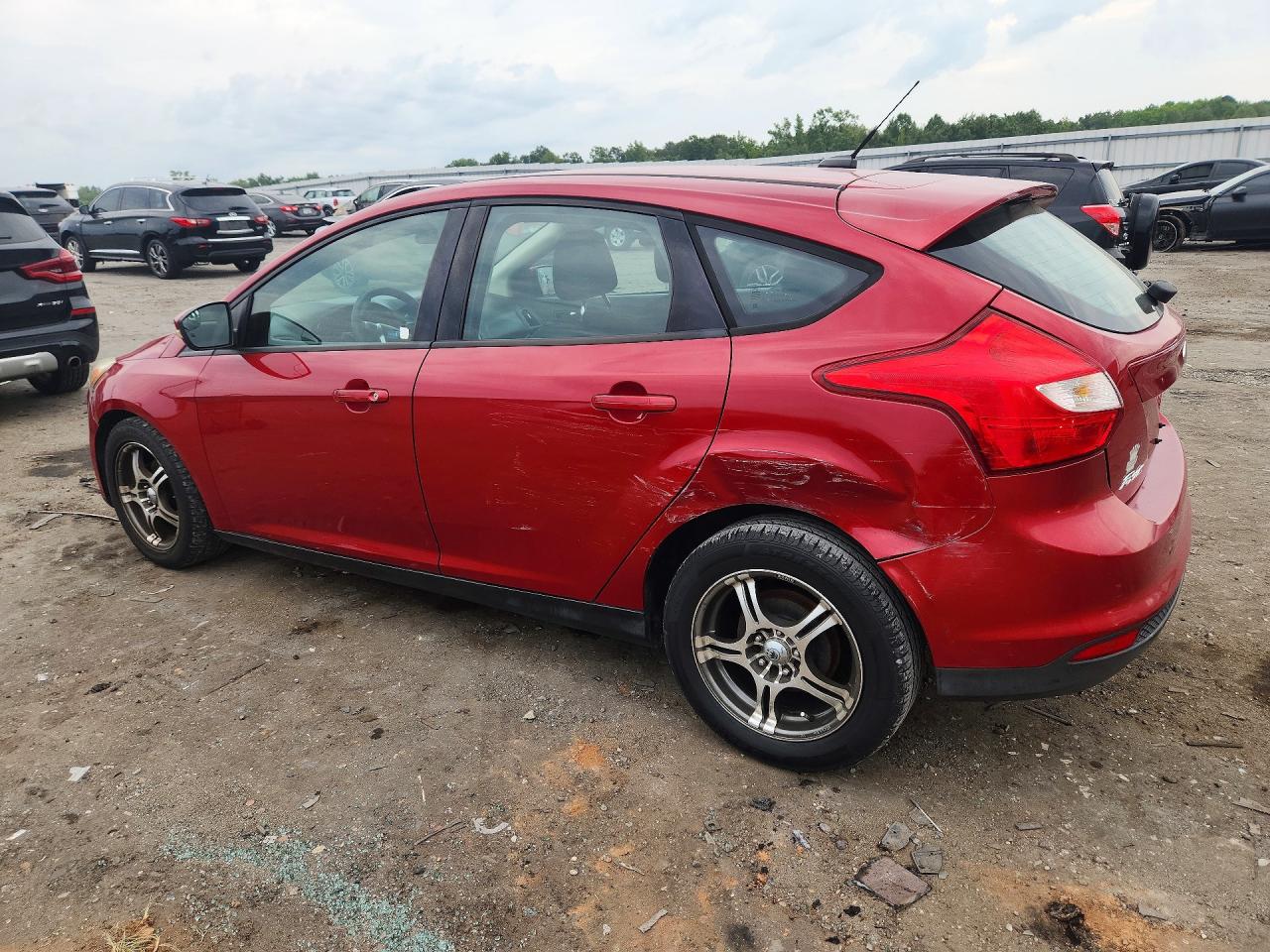 2012 Ford Focus Se Red vin: 1FAHP3K24CL274356
