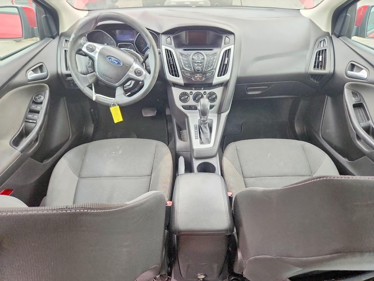 2012 Ford Focus Se Red vin: 1FAHP3K24CL274356
