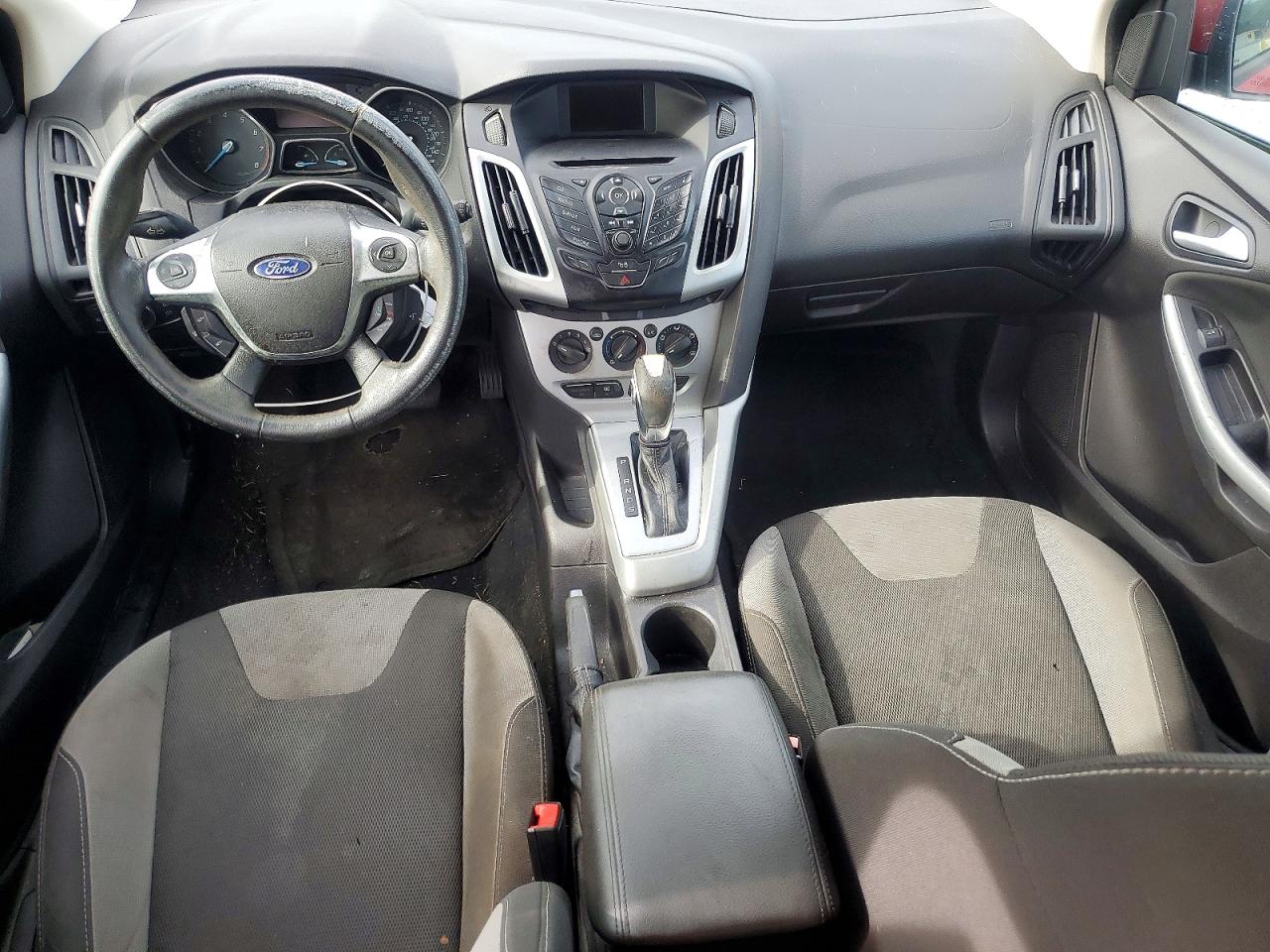 2012 Ford Focus Se Red vin: 1FAHP3K24CL371380