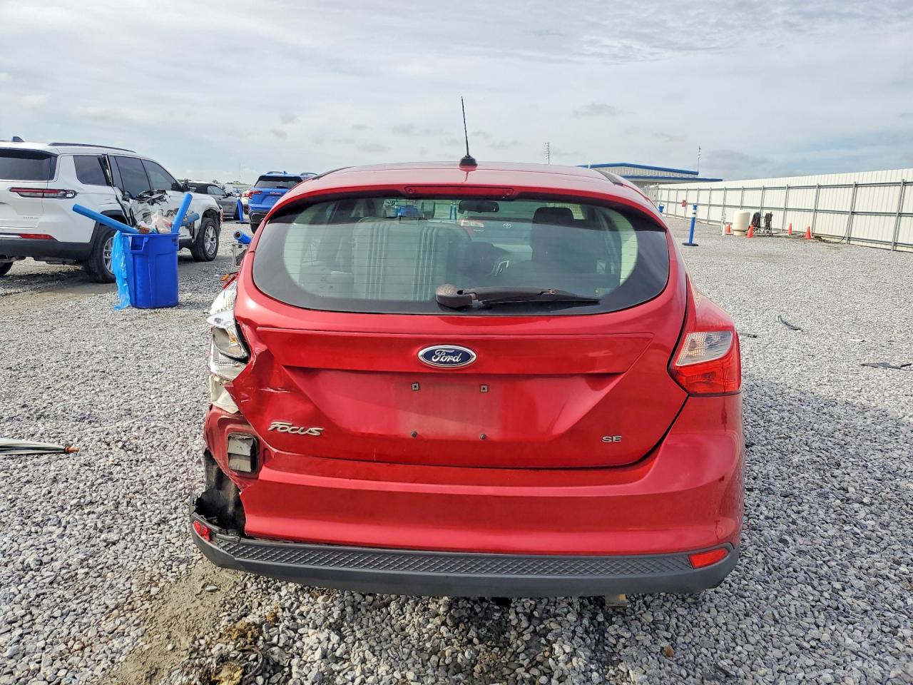 2012 Ford Focus Se Red vin: 1FAHP3K24CL371380