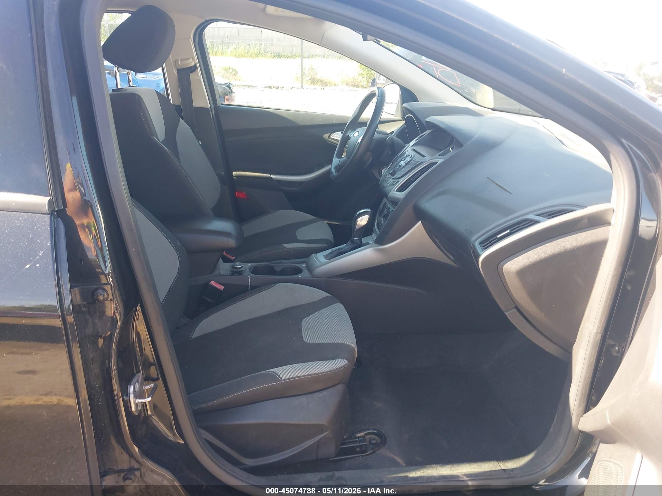 2012 Ford Focus Se Black vin: 1FAHP3K24CL410565