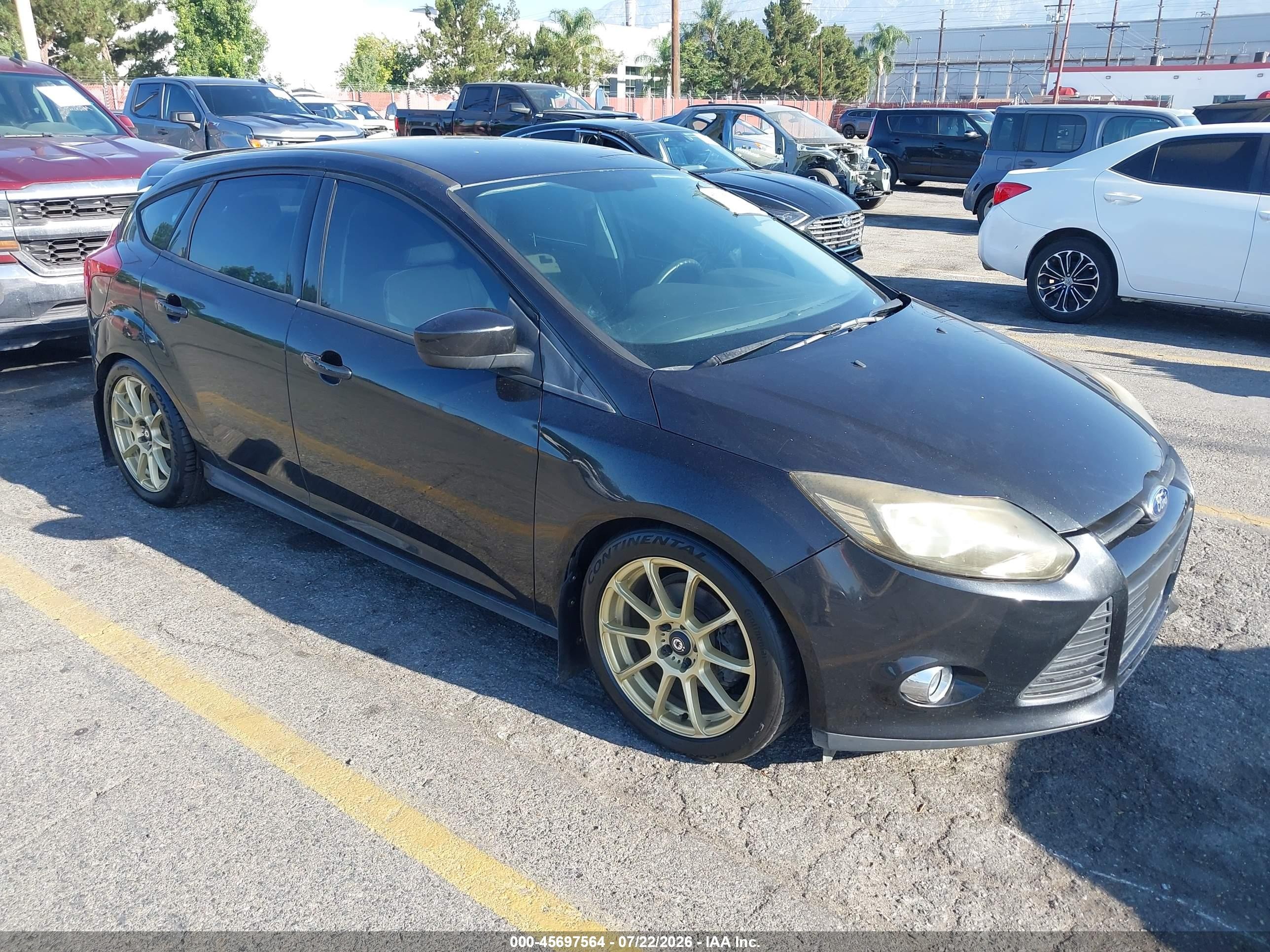 1FAHP3K24CL417208