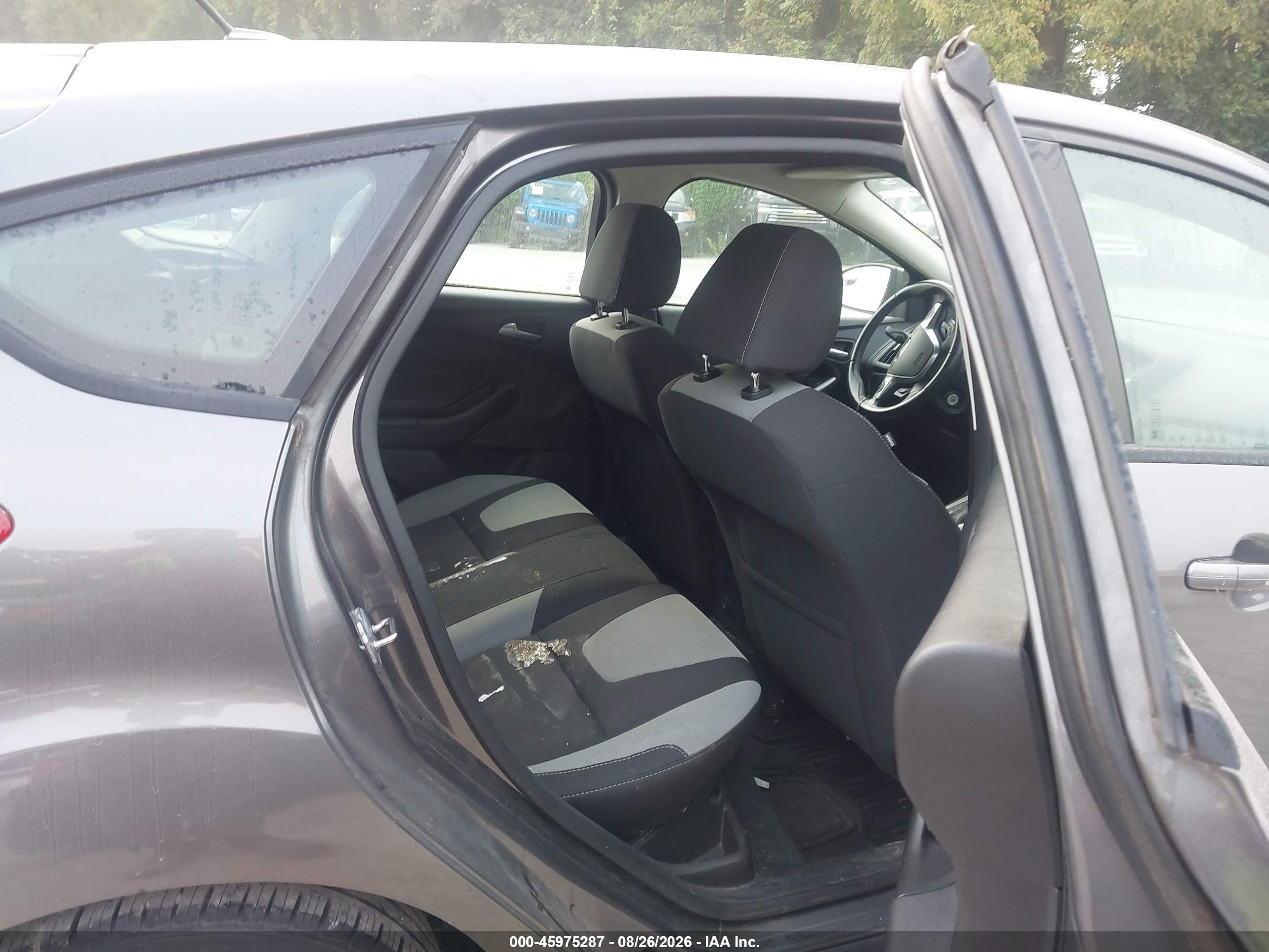2012 Ford Focus Se Gray vin: 1FAHP3K24CL435336