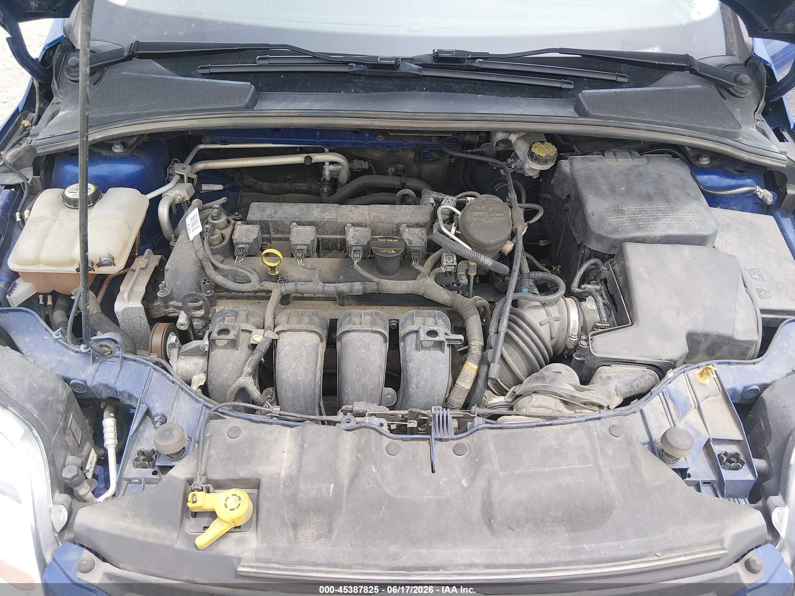 2012 Ford Focus Se Blue vin: 1FAHP3K24CL447499