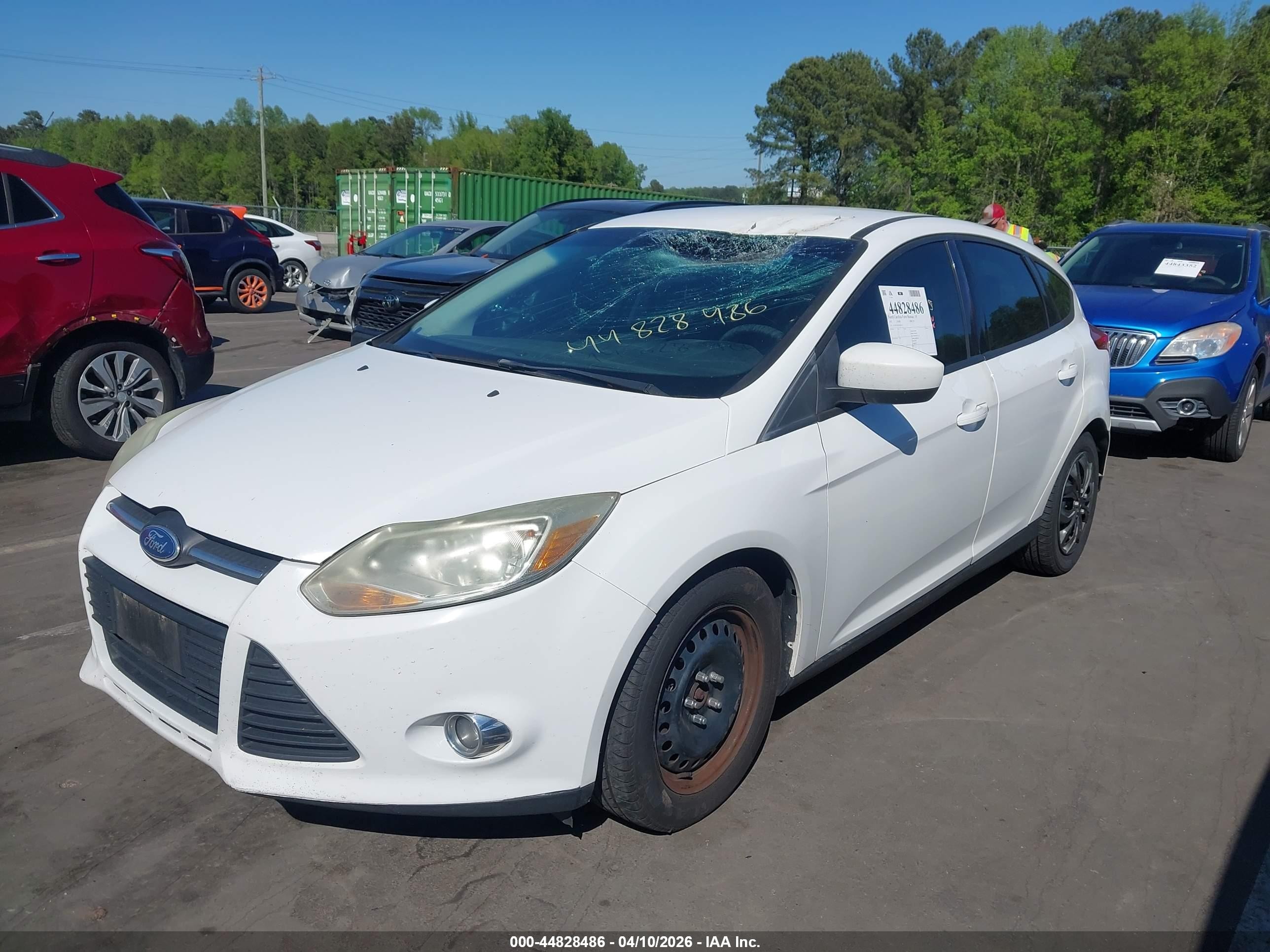 2012 Ford Focus Se White vin: 1FAHP3K24CL470765