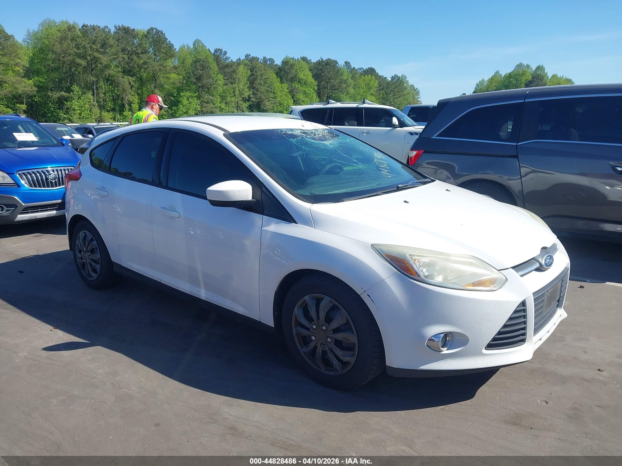 2012 Ford Focus Se White vin: 1FAHP3K24CL470765
