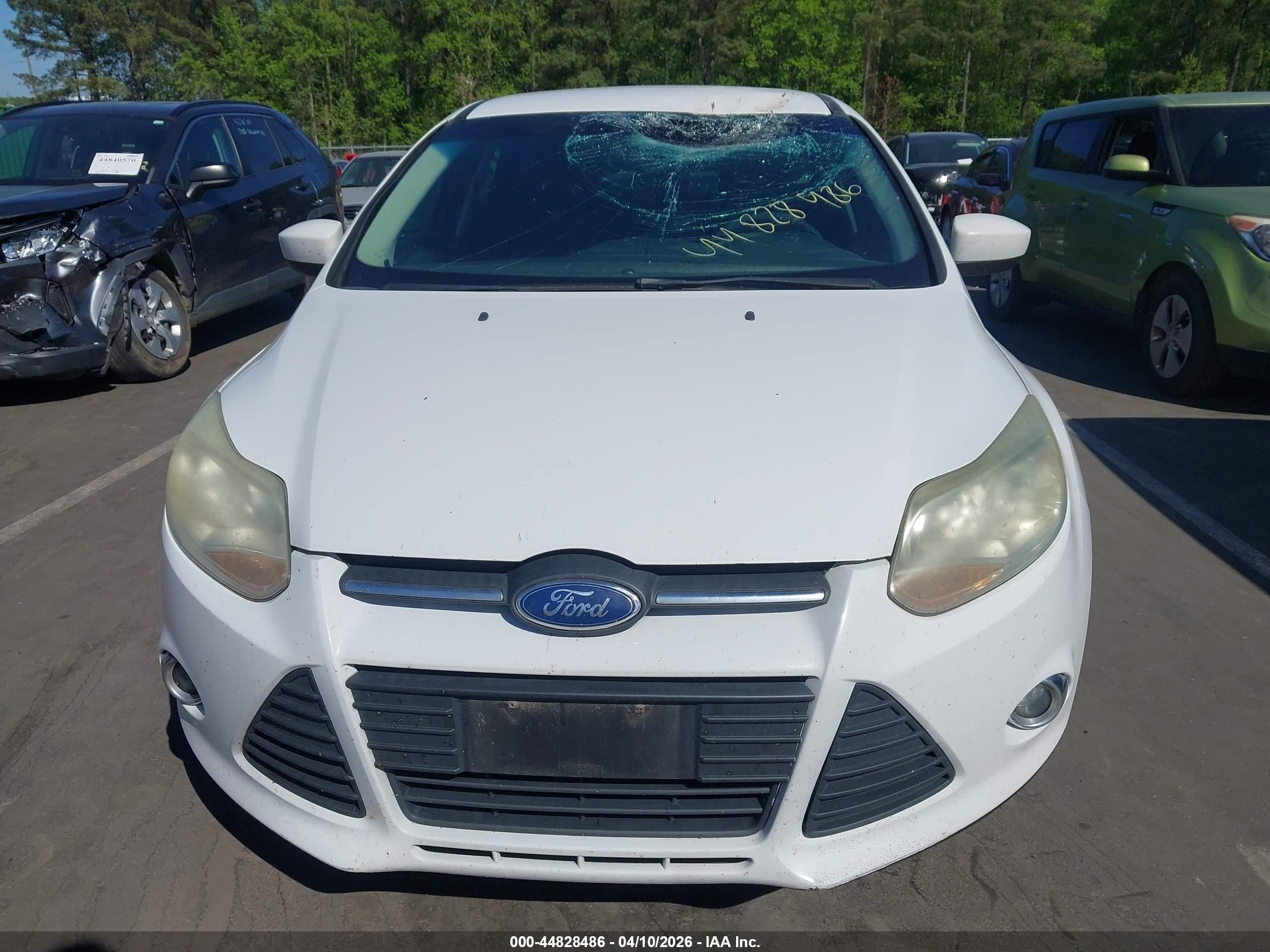 2012 Ford Focus Se White vin: 1FAHP3K24CL470765