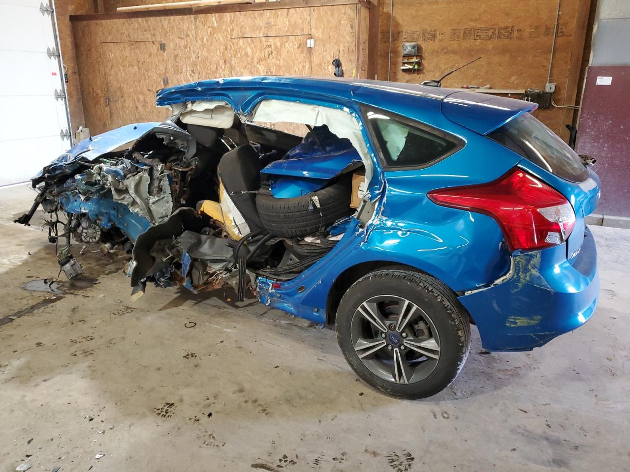 2012 Ford Focus Se Blue vin: 1FAHP3K25CL113983
