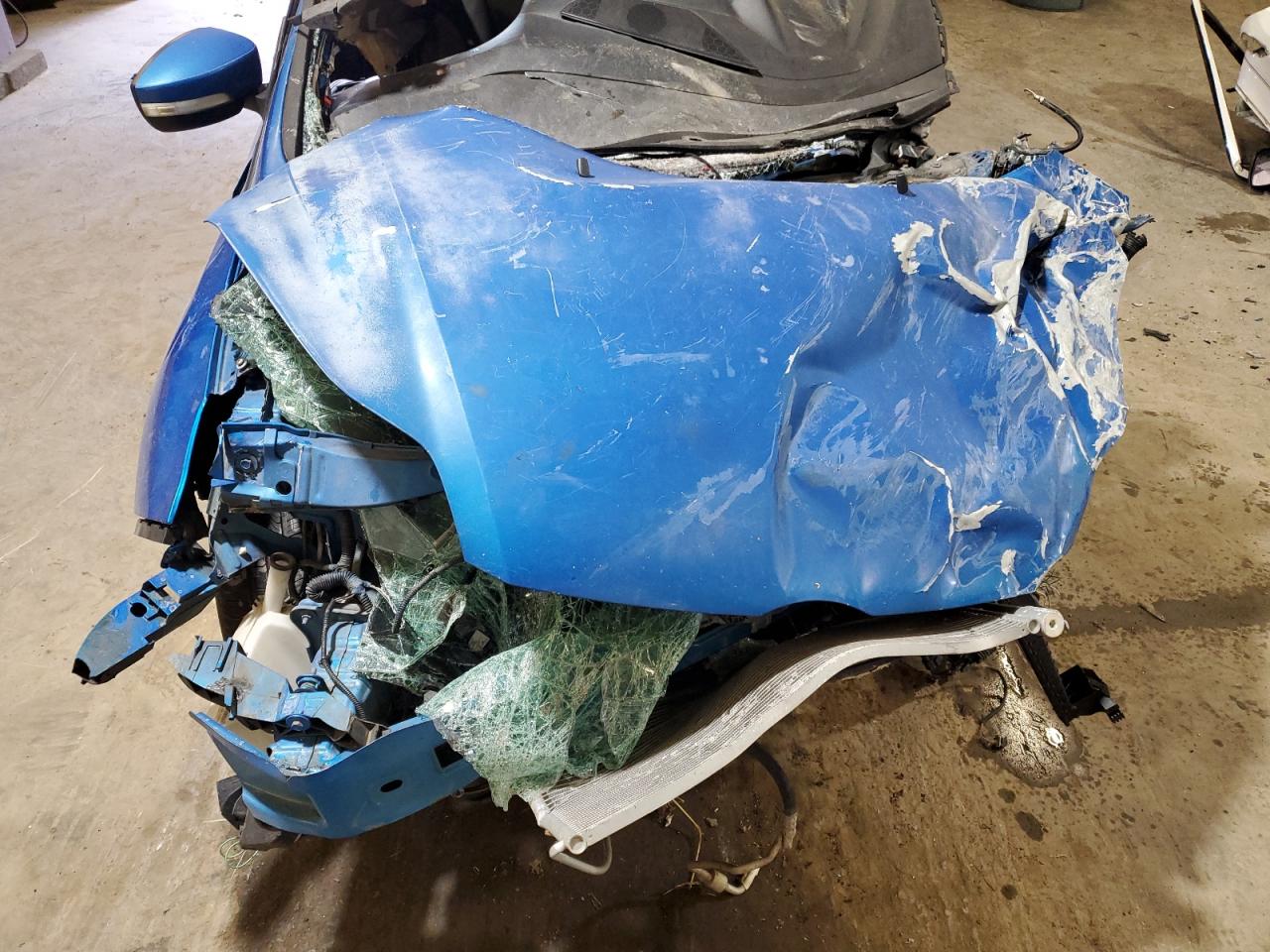2012 Ford Focus Se Blue vin: 1FAHP3K25CL113983