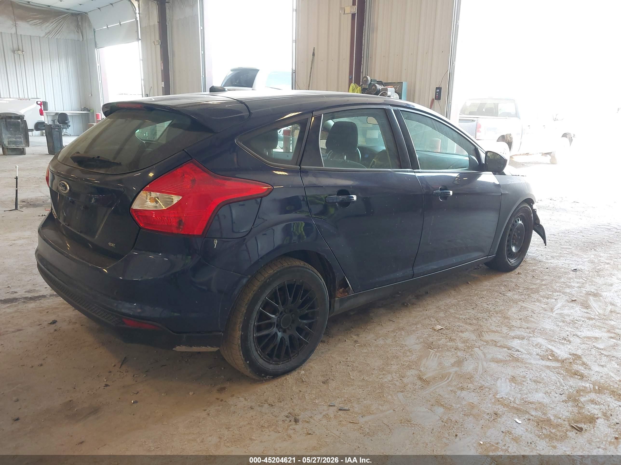2012 Ford Focus Se Navy vin: 1FAHP3K25CL119363