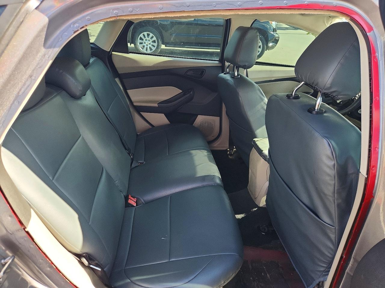 2012 Ford Focus Se Gray vin: 1FAHP3K25CL147079