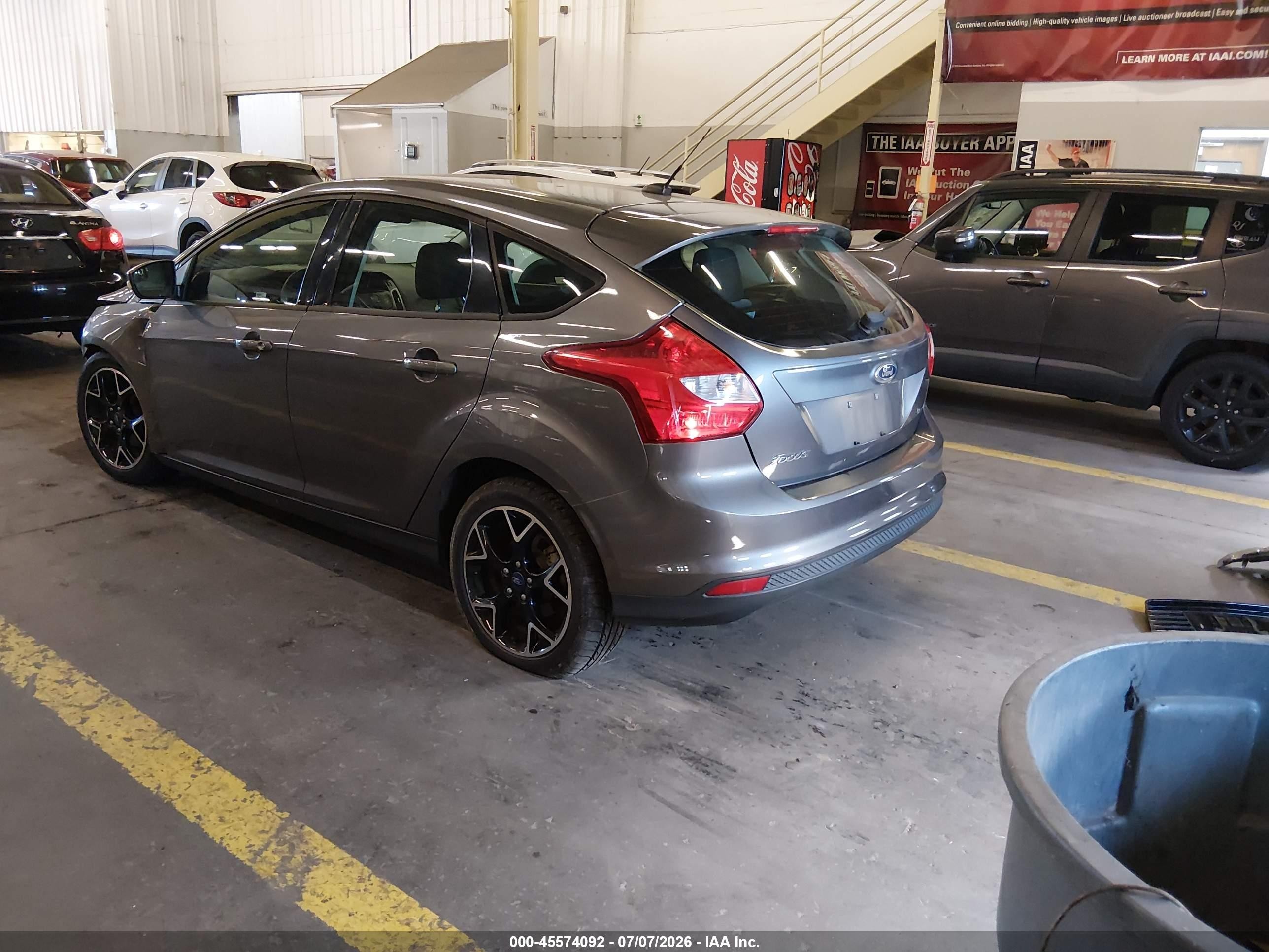 2012 Ford Focus Se Gray vin: 1FAHP3K25CL216059
