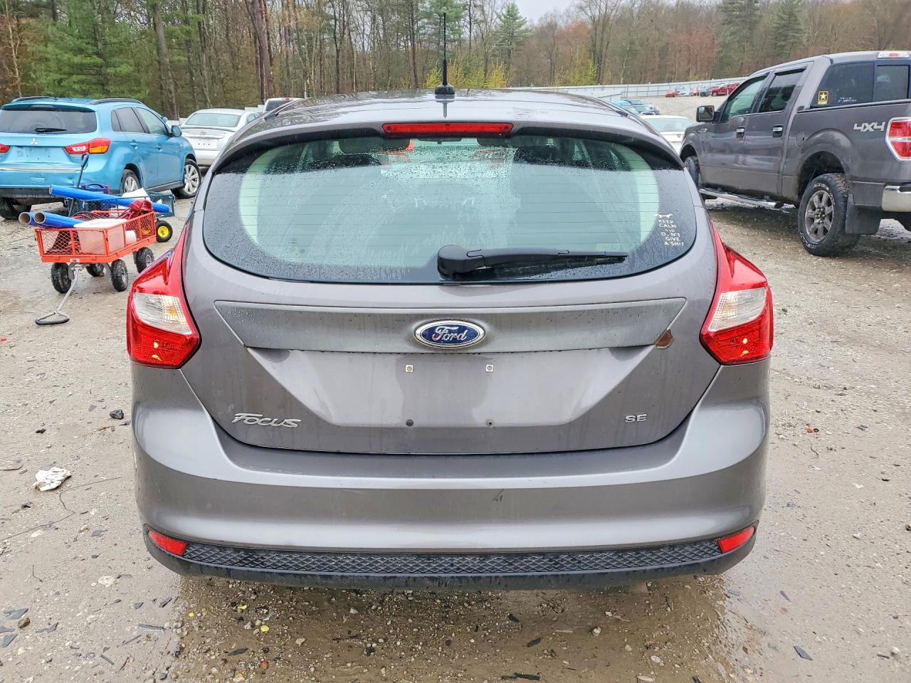 2012 Ford Focus Se Gray vin: 1FAHP3K25CL229202