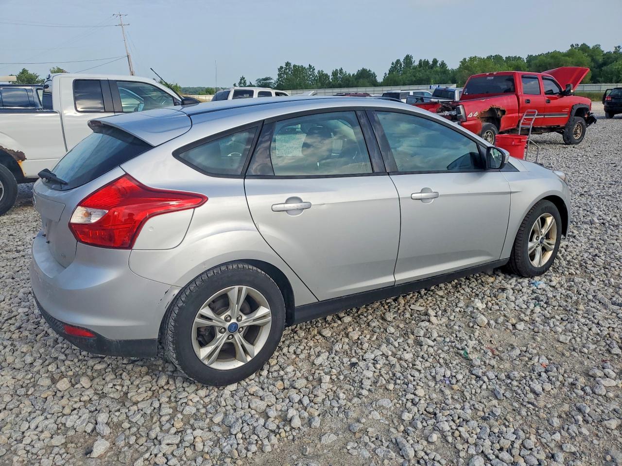 2012 Ford Focus Se Silver vin: 1FAHP3K25CL234688