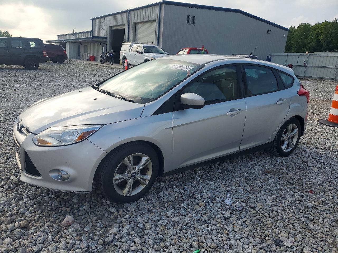 2012 Ford Focus Se Silver vin: 1FAHP3K25CL234688