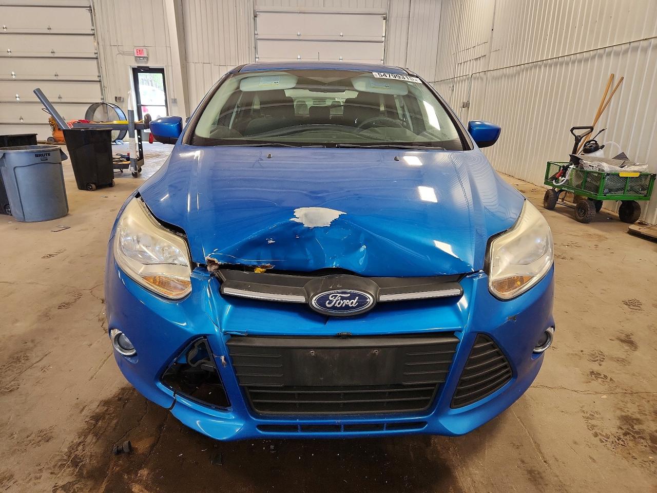 2012 Ford Focus Se Blue vin: 1FAHP3K25CL282532