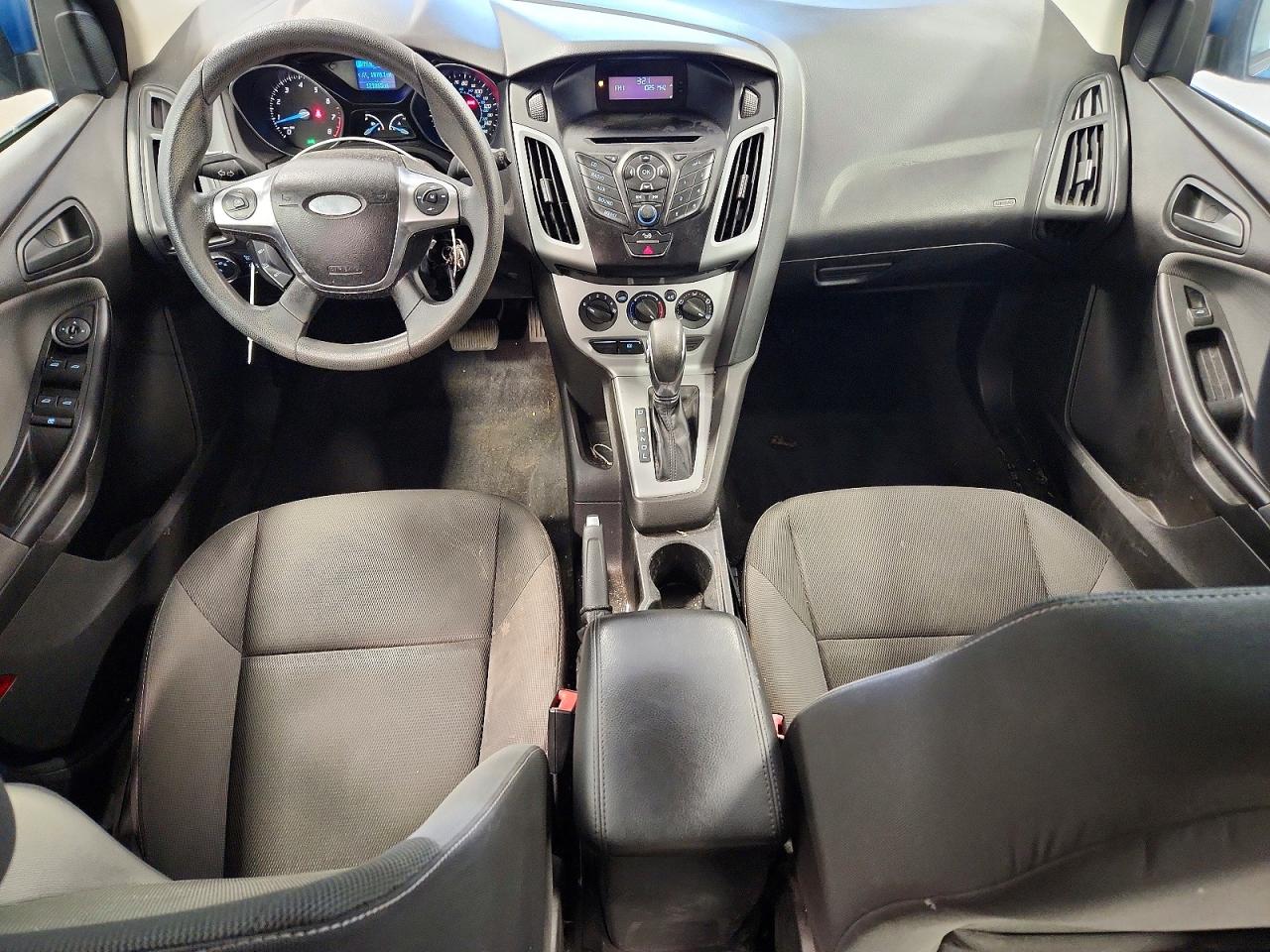 2012 Ford Focus Se Blue vin: 1FAHP3K25CL282532