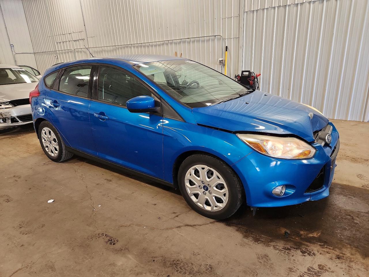 2012 Ford Focus Se Blue vin: 1FAHP3K25CL282532