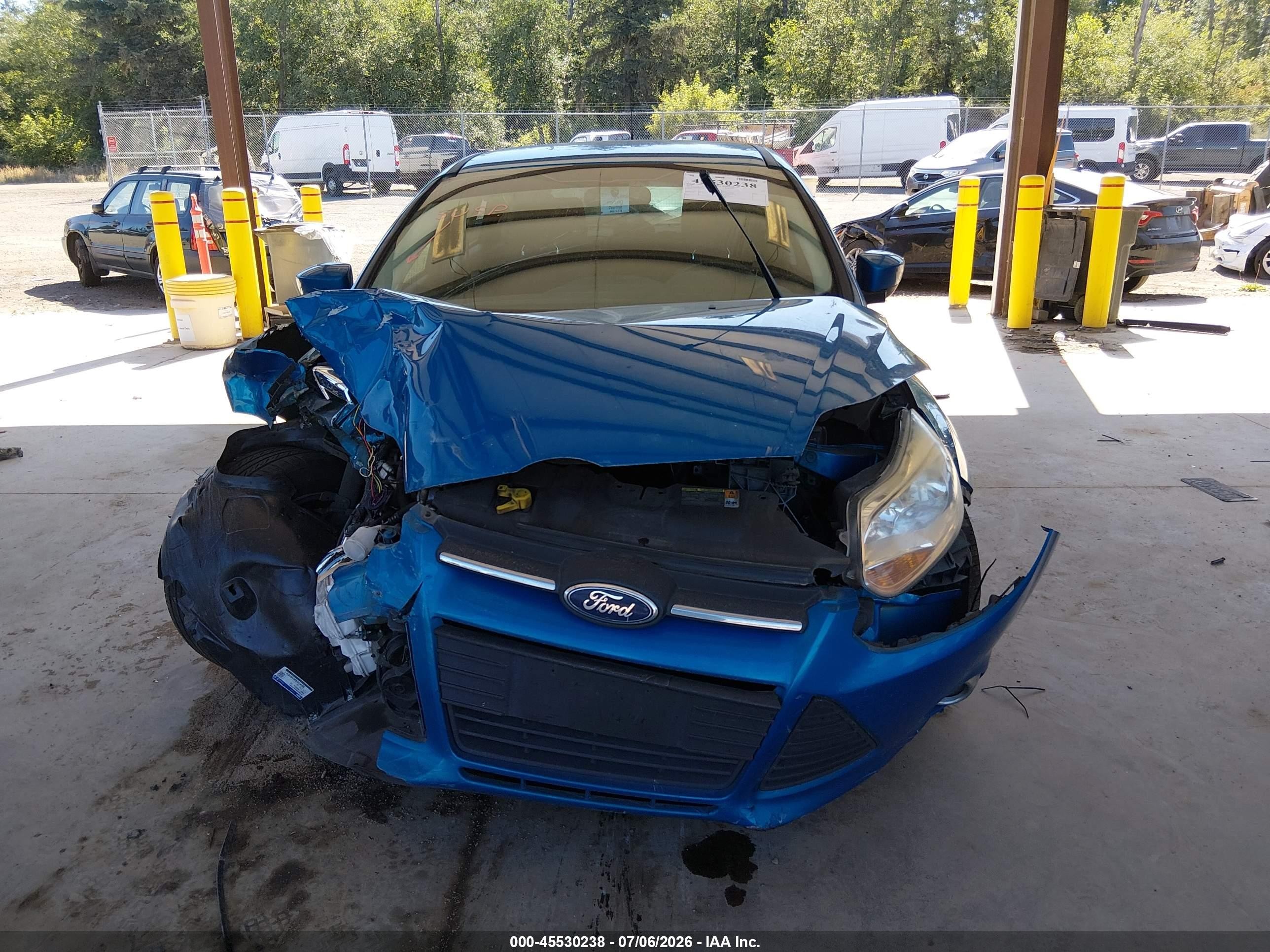 2012 Ford Focus Se Синий vin: 1FAHP3K25CL290923