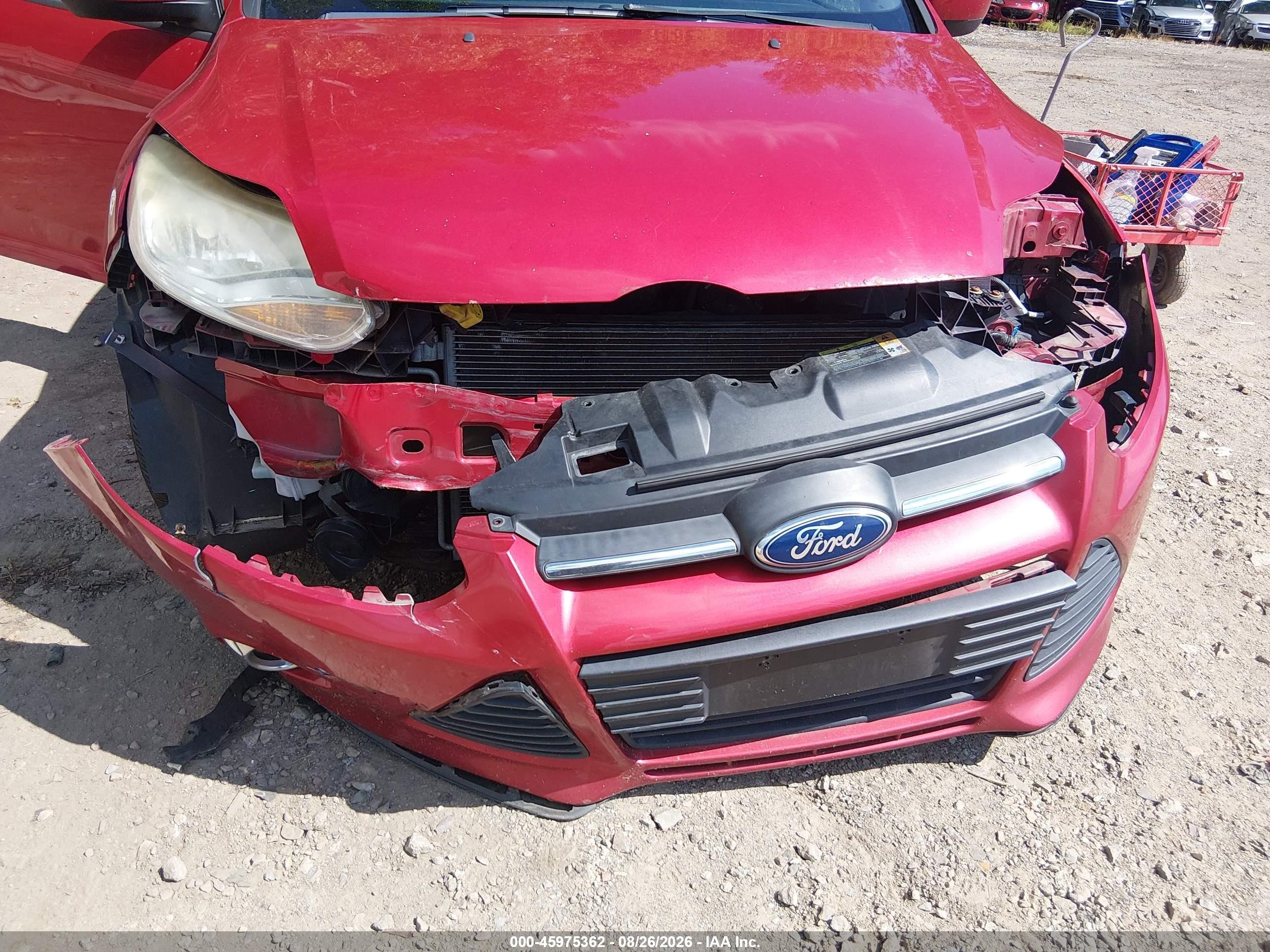 2012 Ford Focus Se Red vin: 1FAHP3K25CL306652