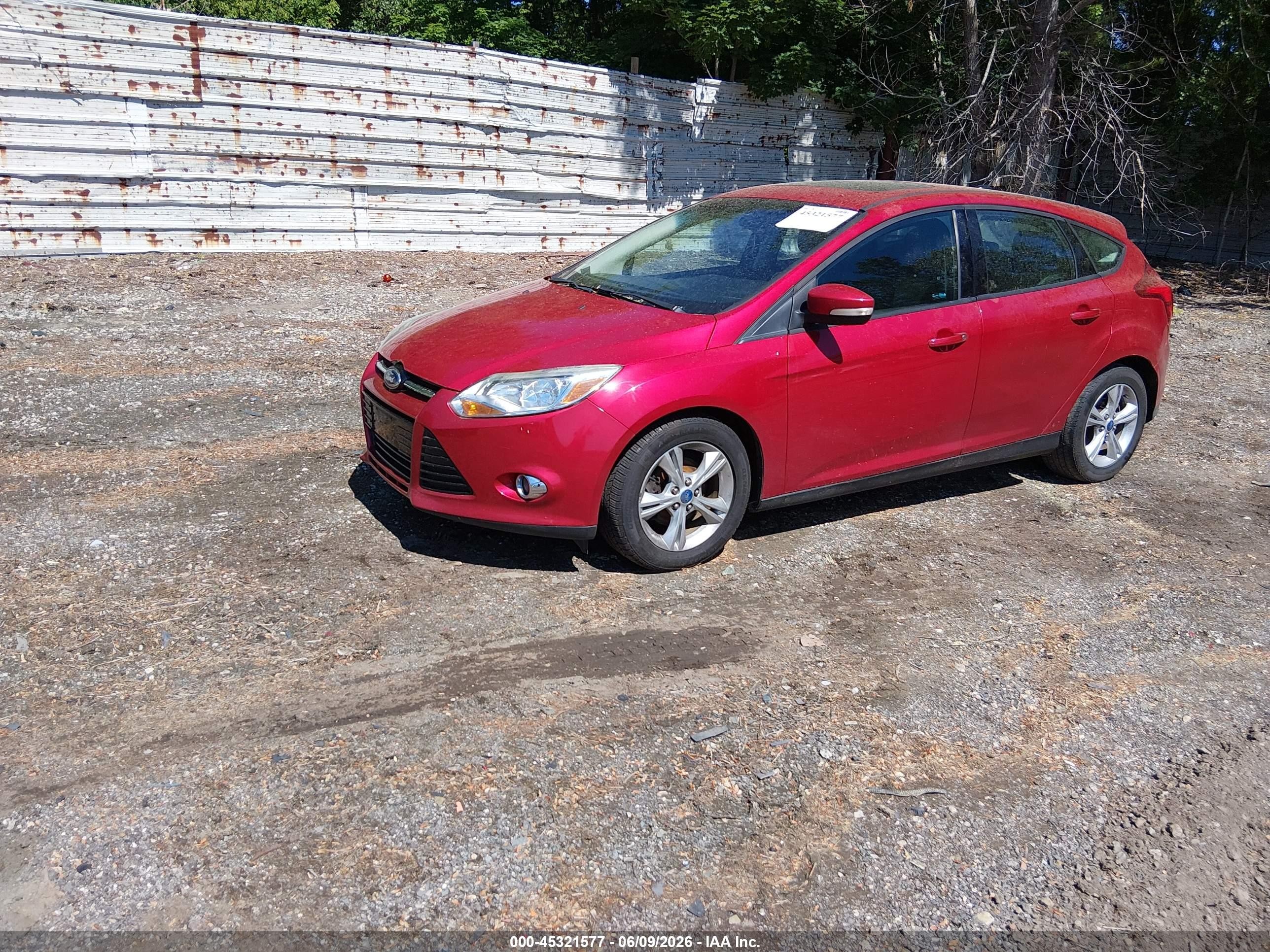 2012 Ford Focus Se Red vin: 1FAHP3K25CL425754
