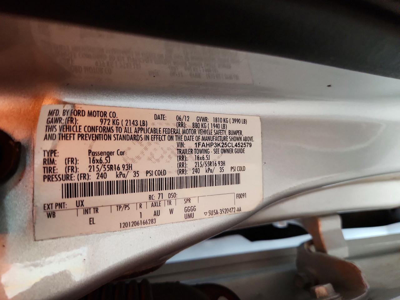 2012 Ford Focus Se Серебряный vin: 1FAHP3K25CL452579