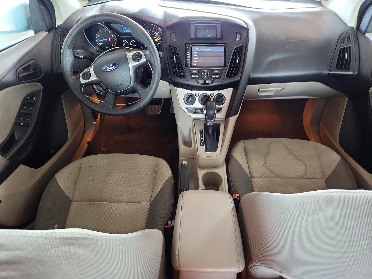 2012 Ford Focus Se Серебряный vin: 1FAHP3K25CL452579