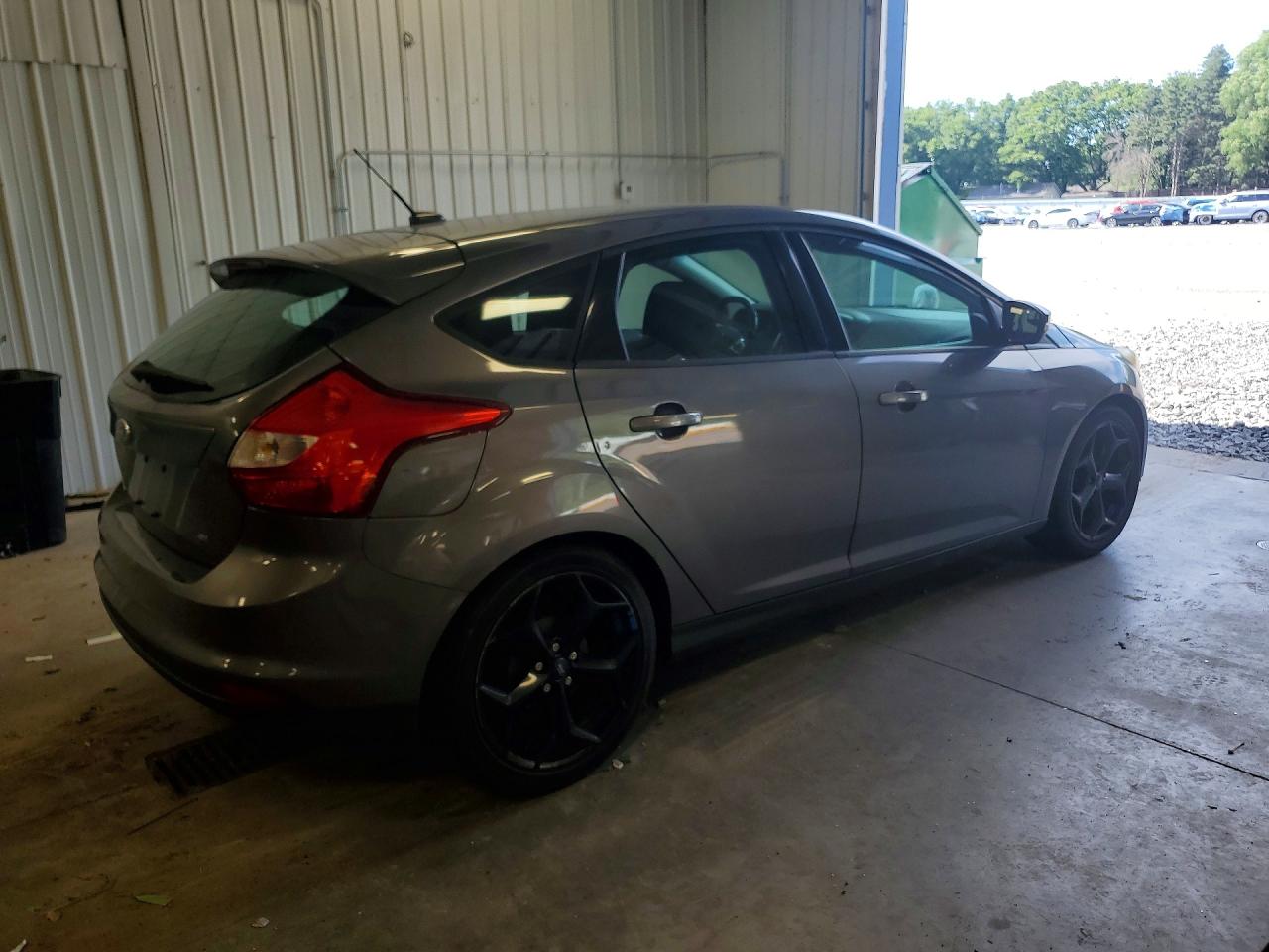 2012 Ford Focus Se Gray vin: 1FAHP3K25CL453442