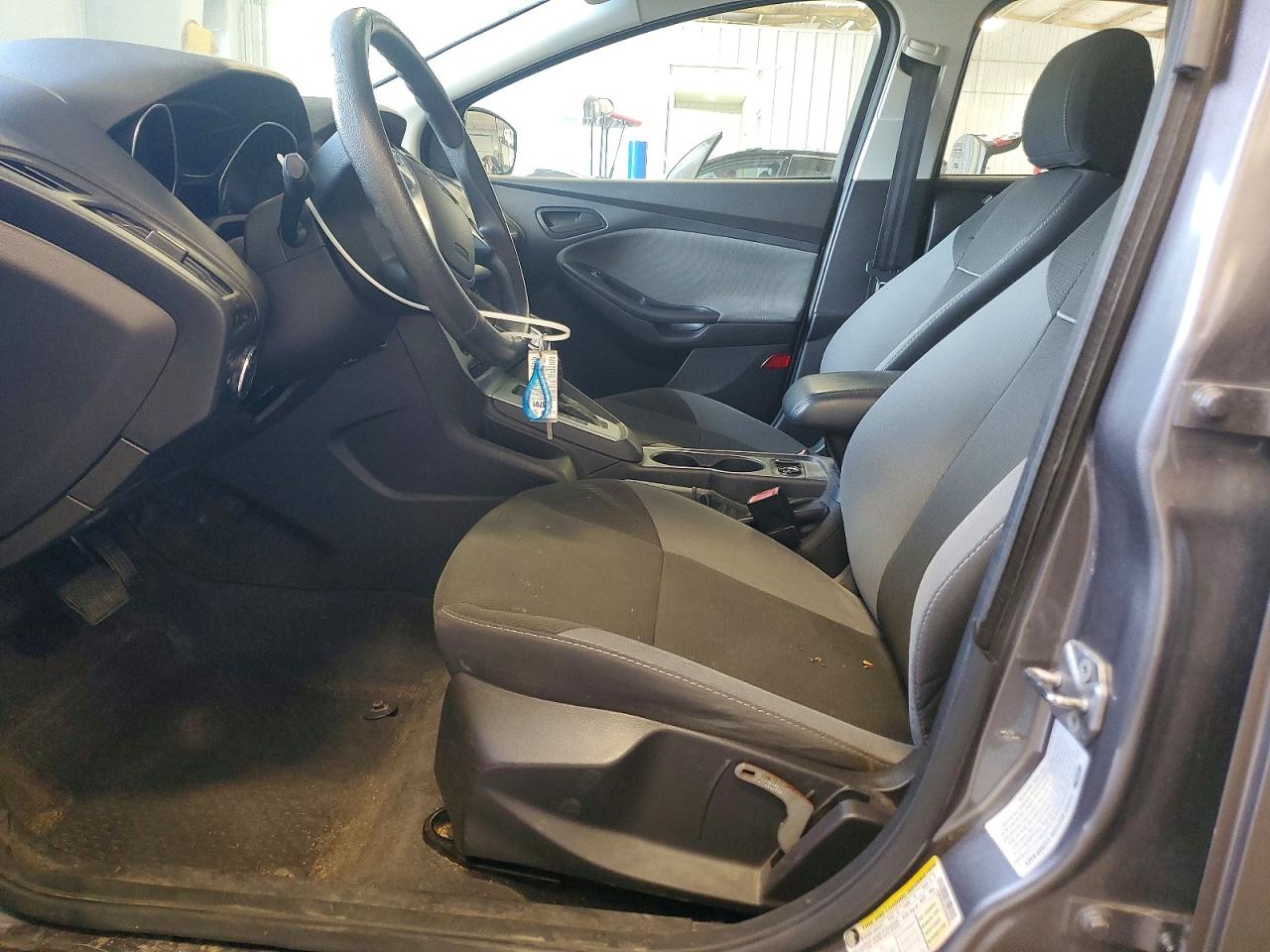 2012 Ford Focus Se Gray vin: 1FAHP3K25CL453442
