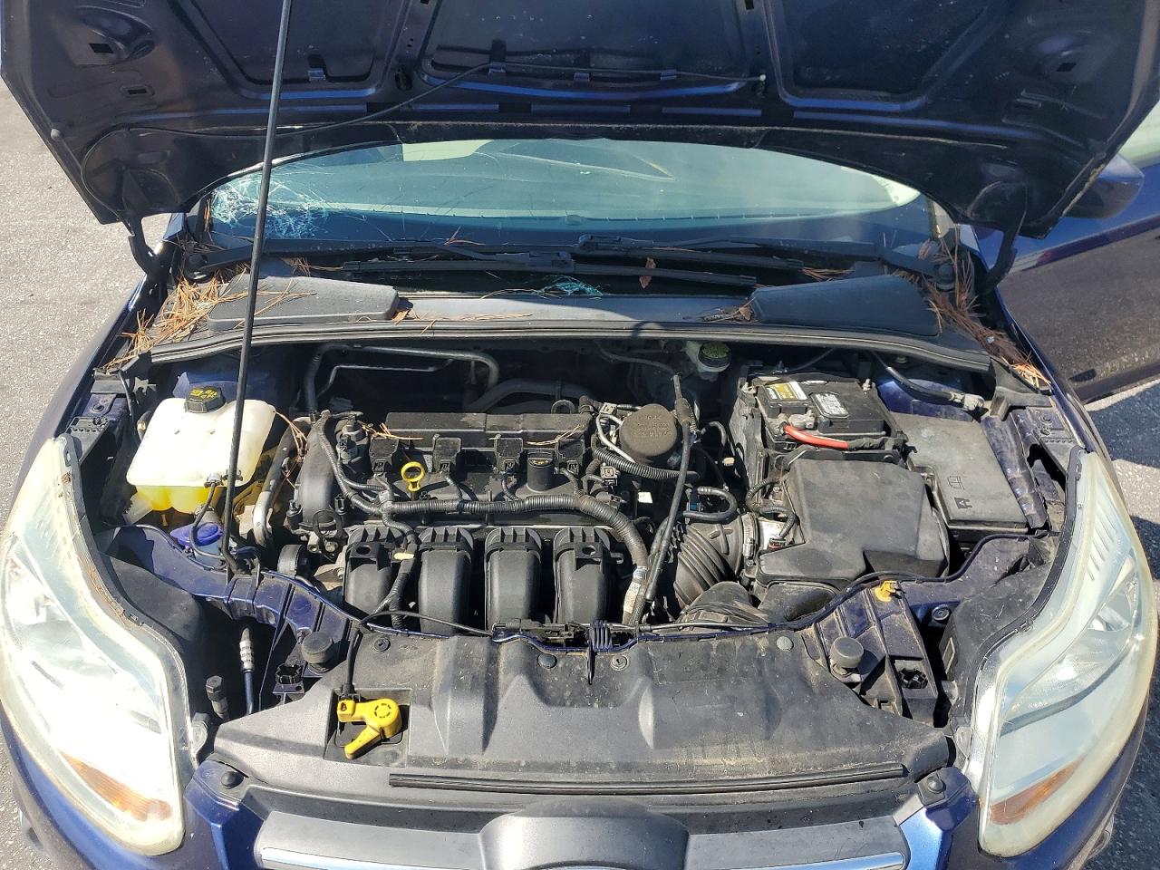 2012 Ford Focus Se Blue vin: 1FAHP3K26CL117511