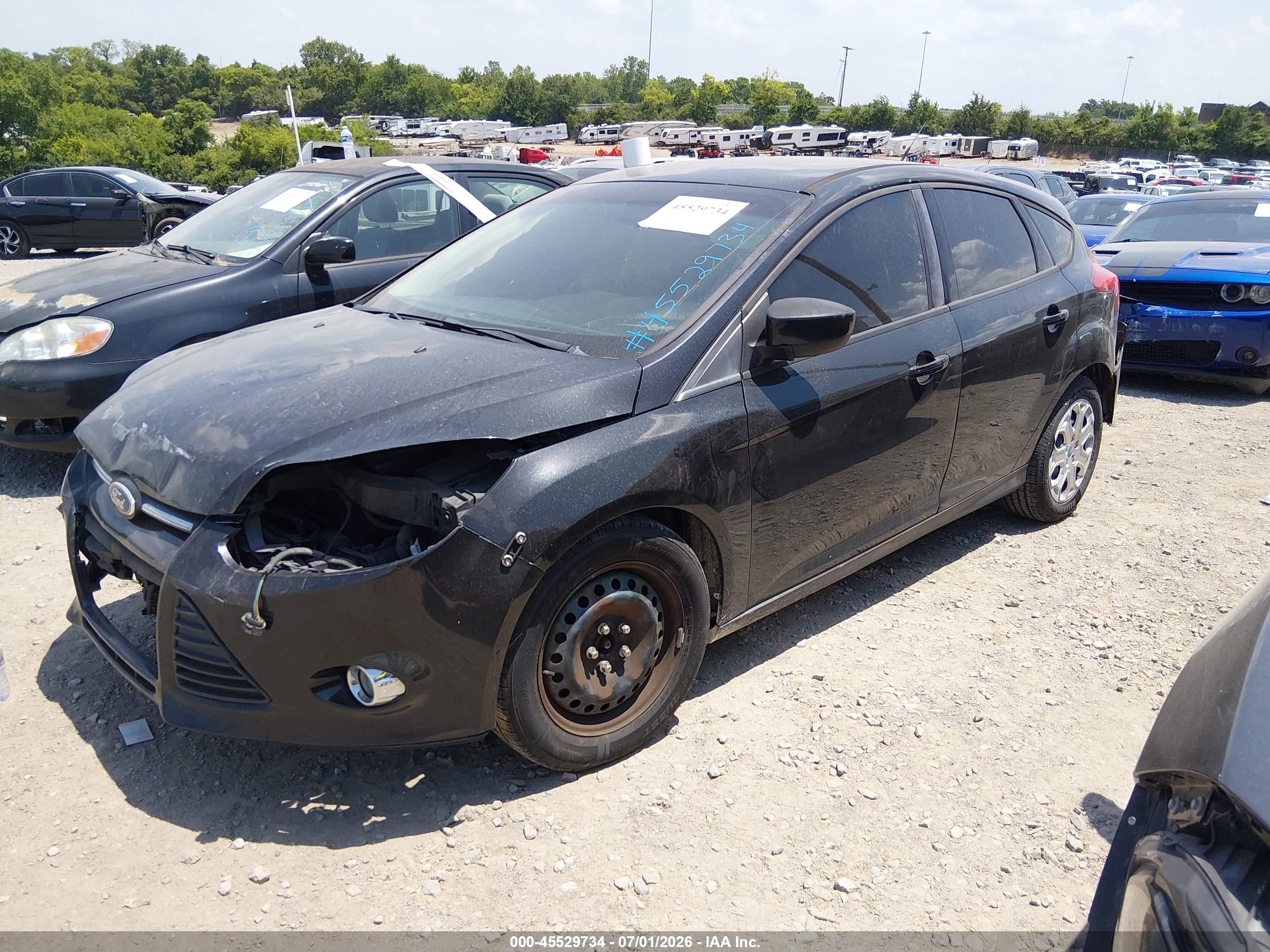 2012 Ford Focus Se Черный vin: 1FAHP3K26CL338185