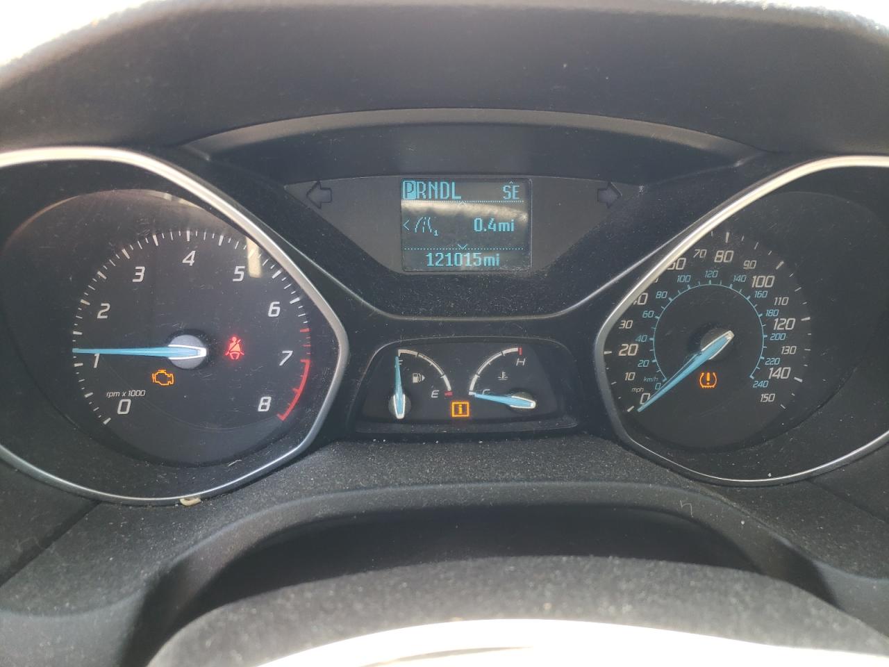 2012 Ford Focus Se Red vin: 1FAHP3K26CL361014