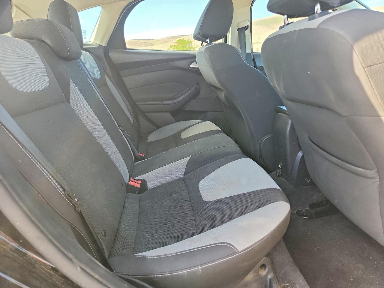 2012 Ford Focus Se Black vin: 1FAHP3K26CL400782