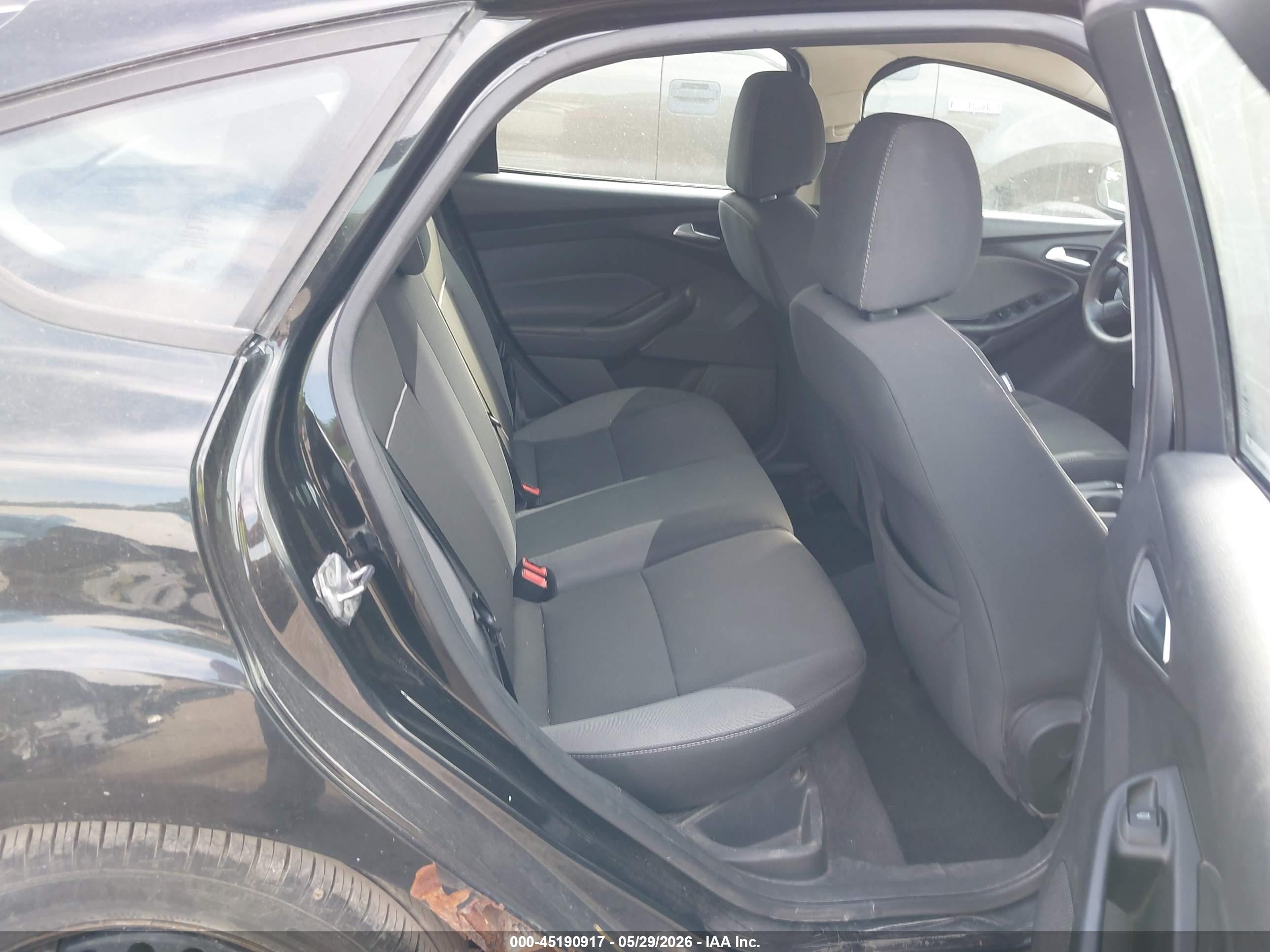 2012 Ford Focus Se Black vin: 1FAHP3K26CL446189