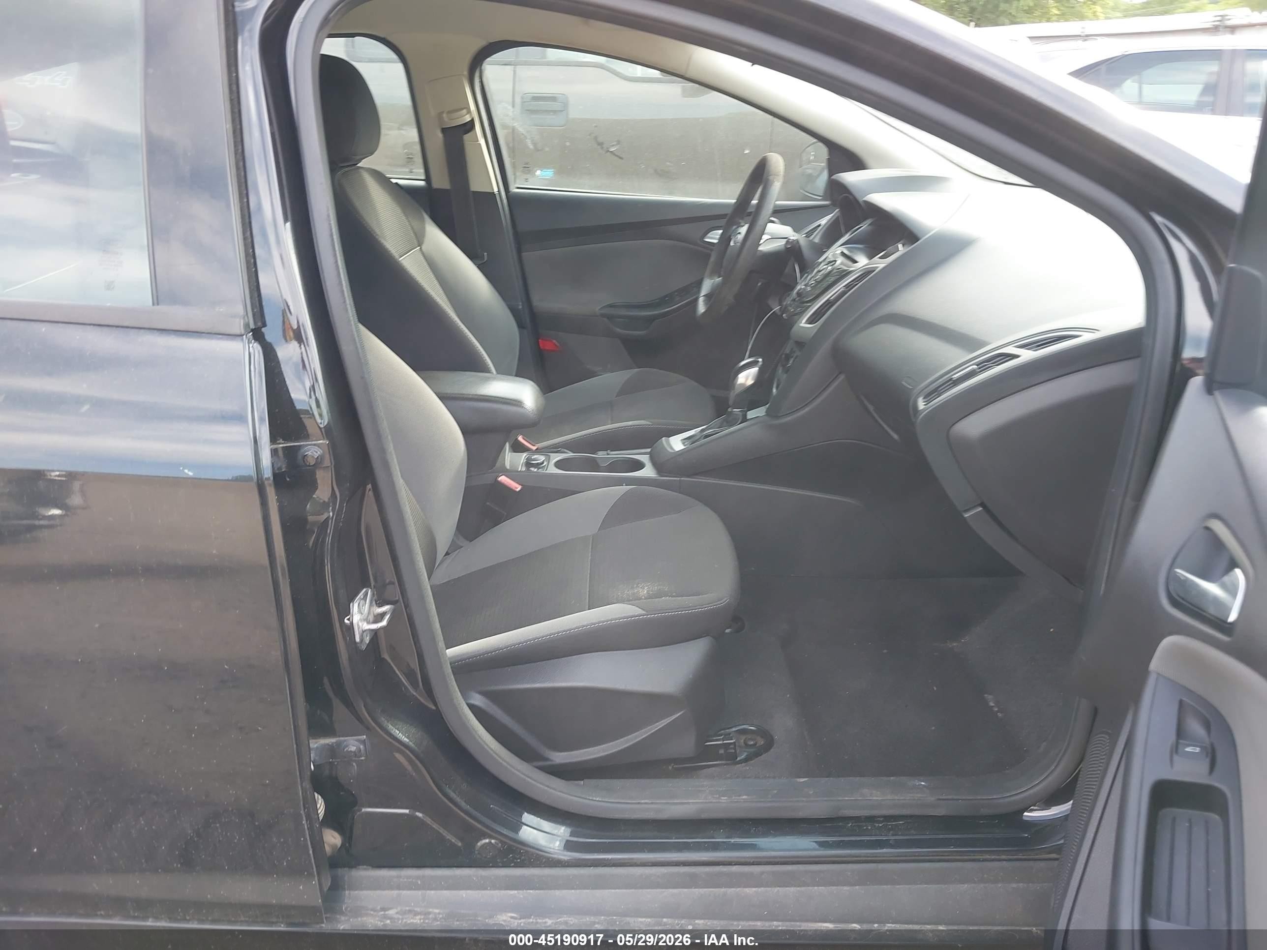 2012 Ford Focus Se Black vin: 1FAHP3K26CL446189