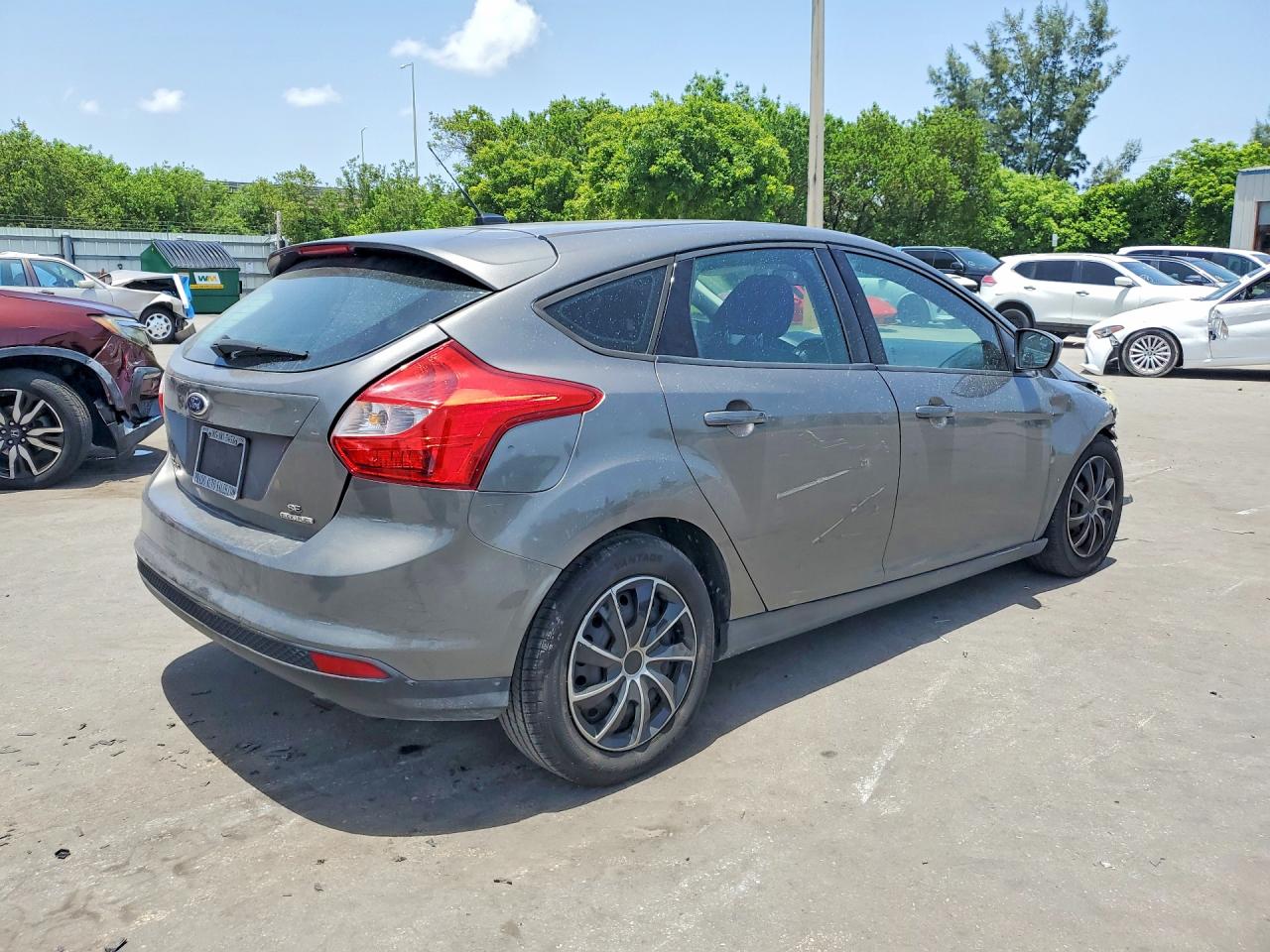 2012 Ford Focus Se Gray vin: 1FAHP3K26CL455345