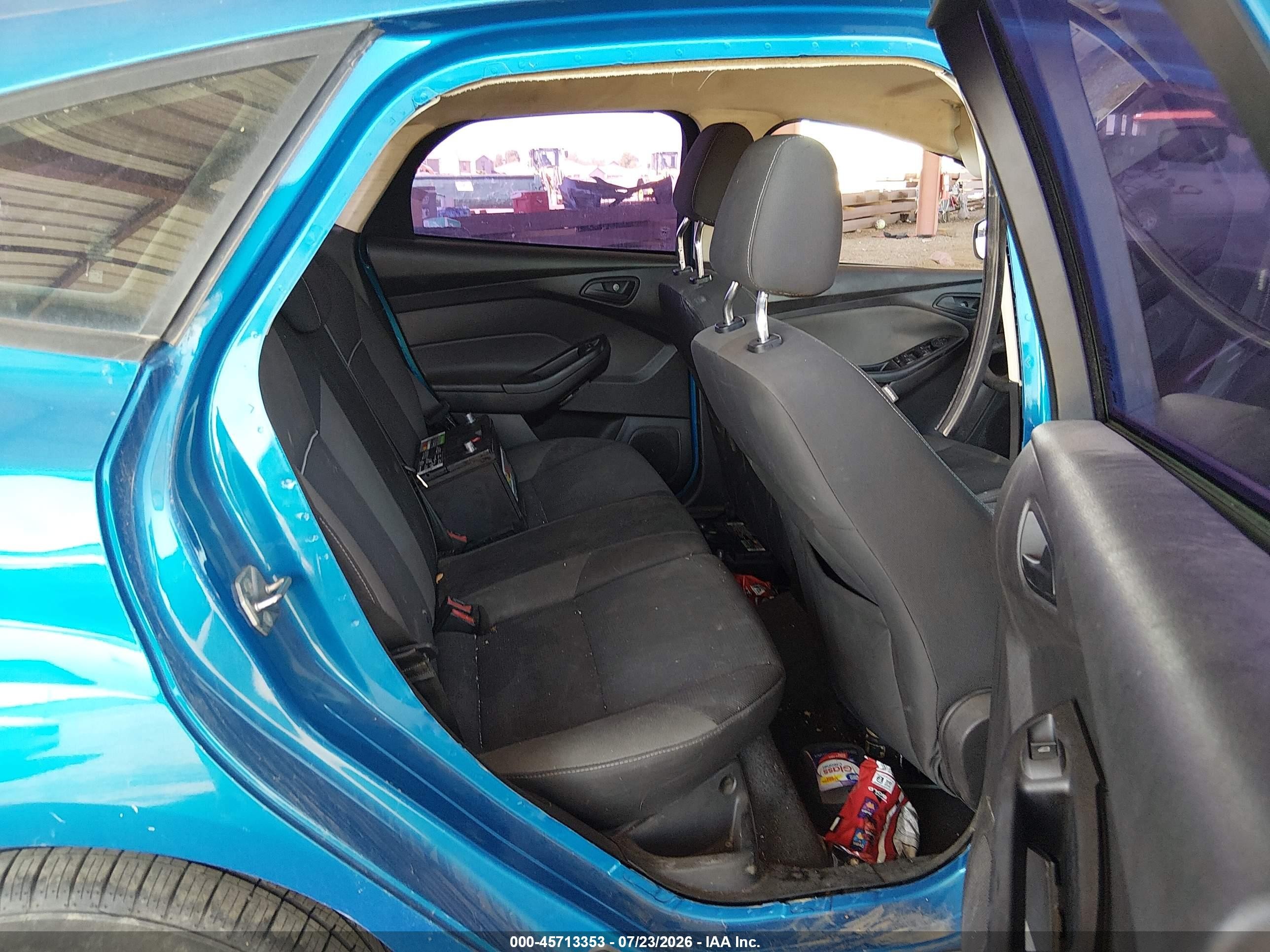 2012 Ford Focus Se Blue vin: 1FAHP3K27CL104380