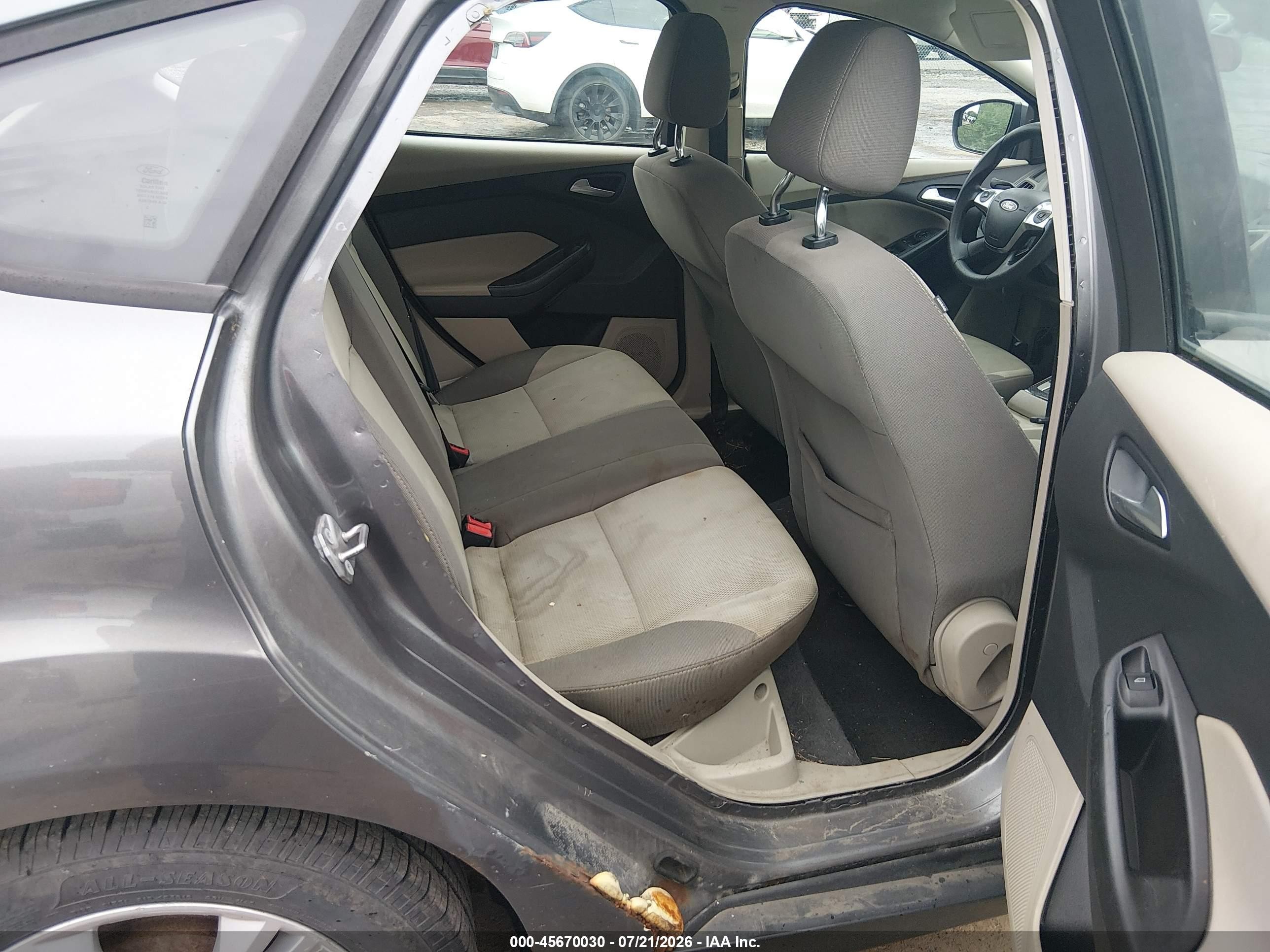 2012 Ford Focus Se Gray vin: 1FAHP3K27CL134480