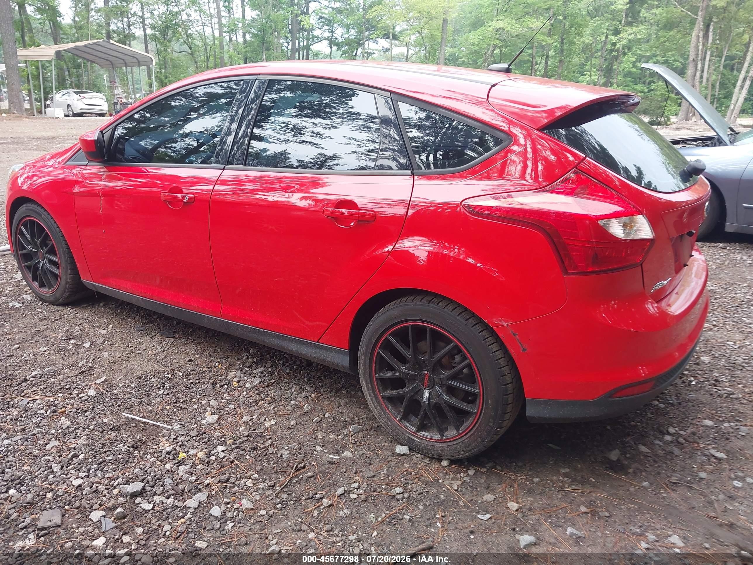 2012 Ford Focus Se Red vin: 1FAHP3K27CL171724