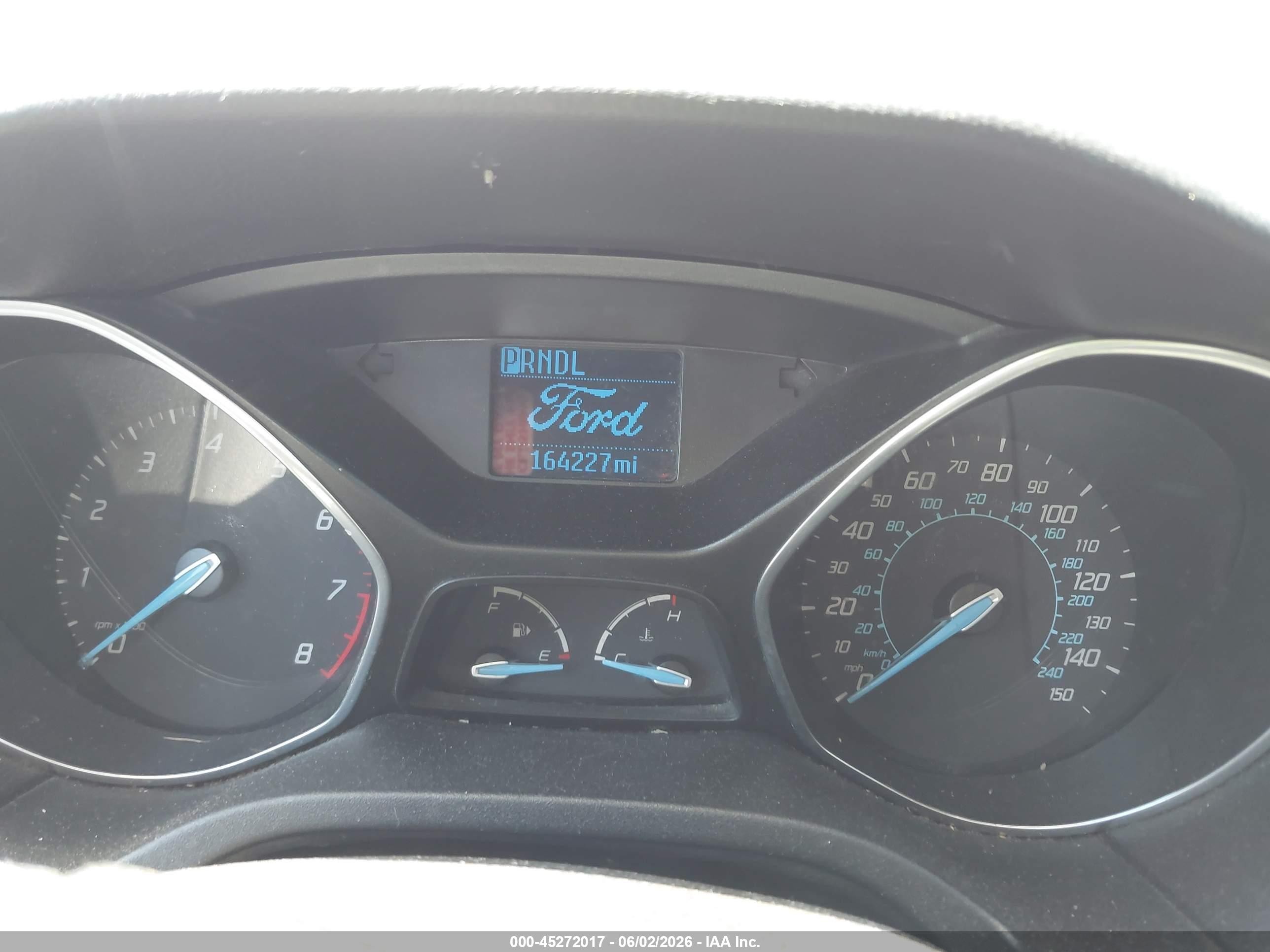 2012 Ford Focus Se Красный vin: 1FAHP3K27CL178897