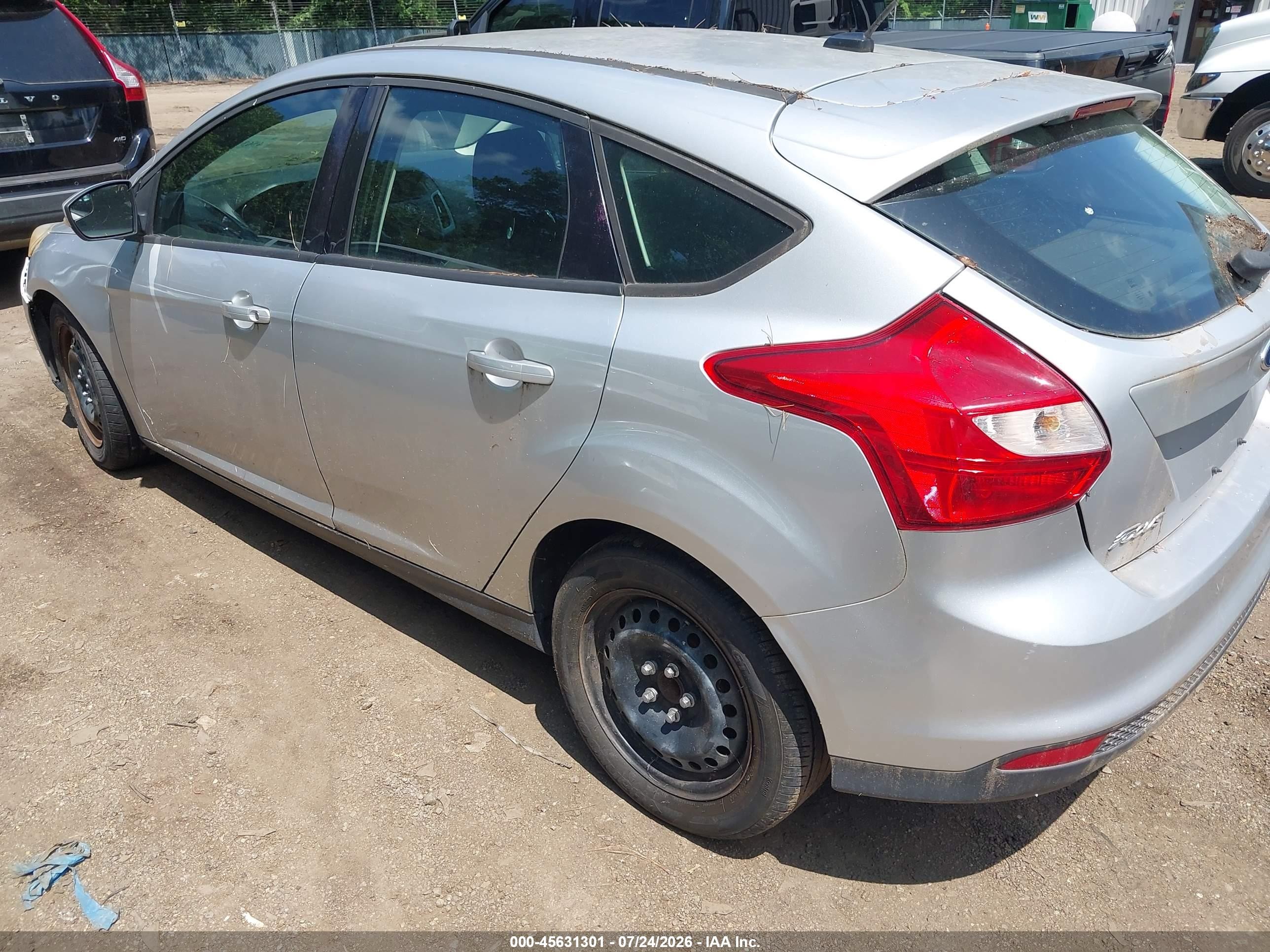 2012 Ford Focus Se Silver vin: 1FAHP3K27CL230562