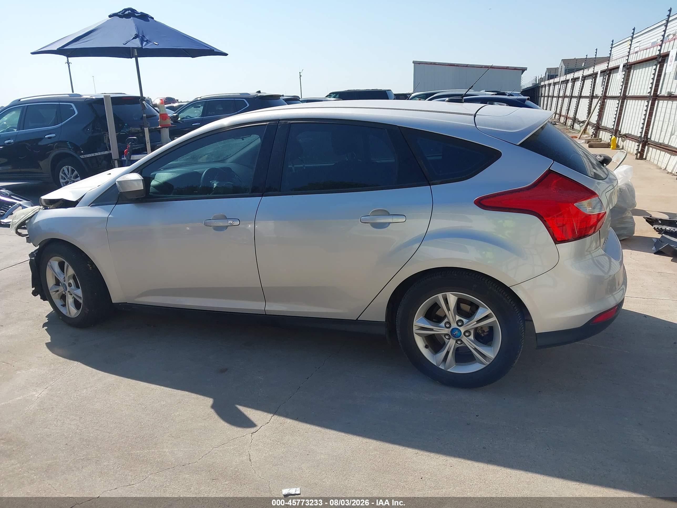 2012 Ford Focus Se Silver vin: 1FAHP3K27CL250116