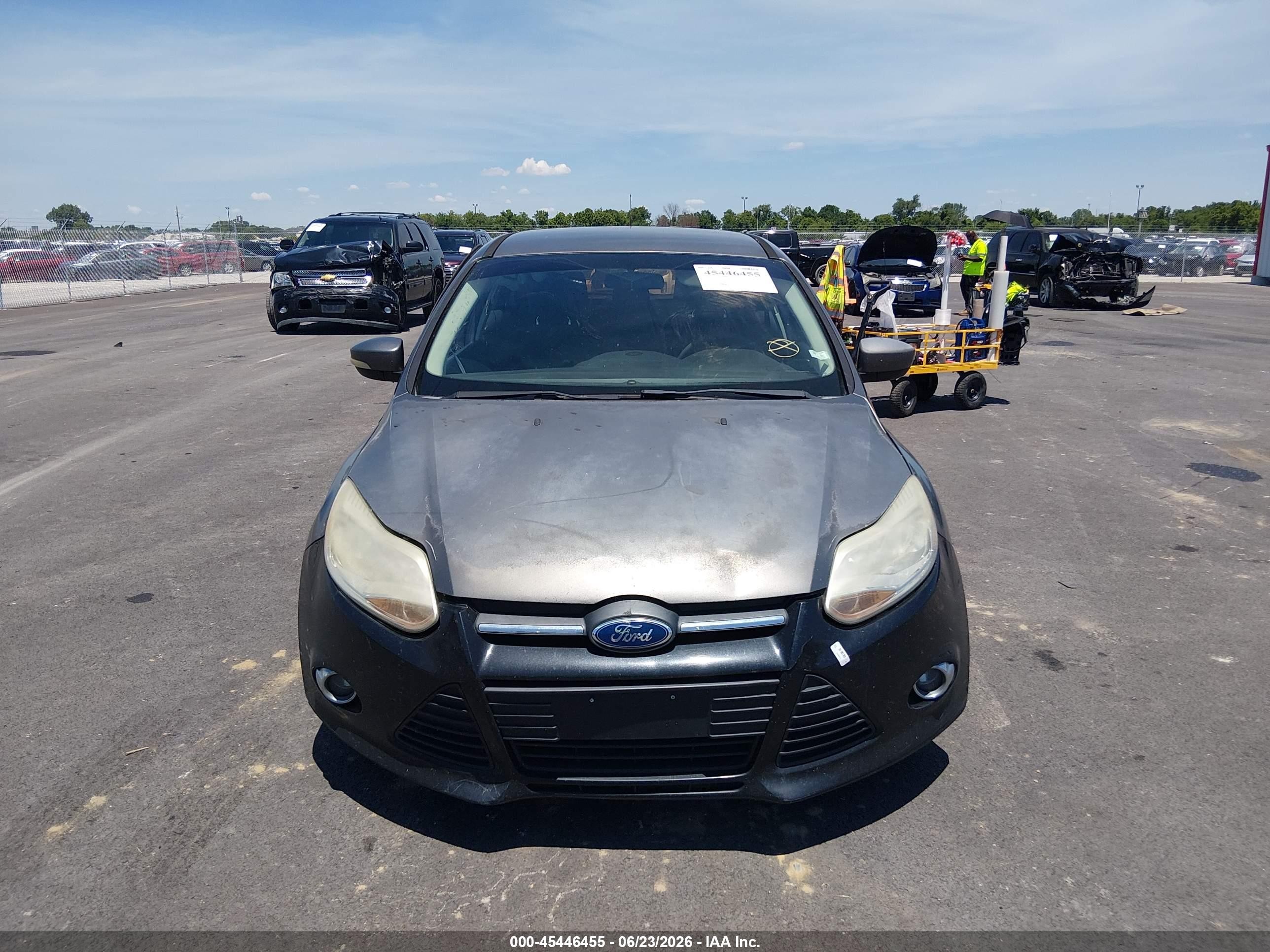 2012 Ford Focus Se Gray vin: 1FAHP3K27CL338101