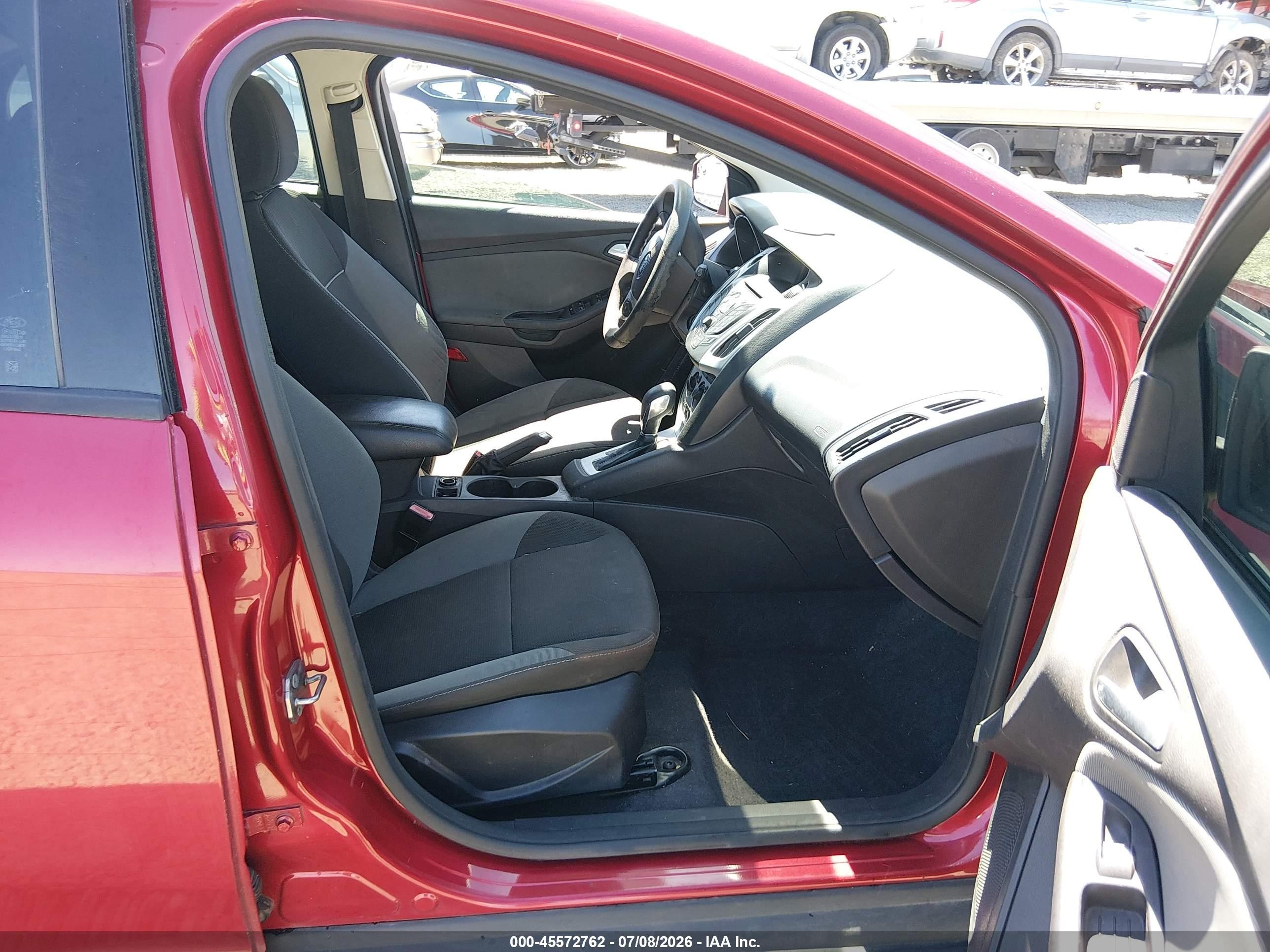 2012 Ford Focus Se Red vin: 1FAHP3K27CL468797