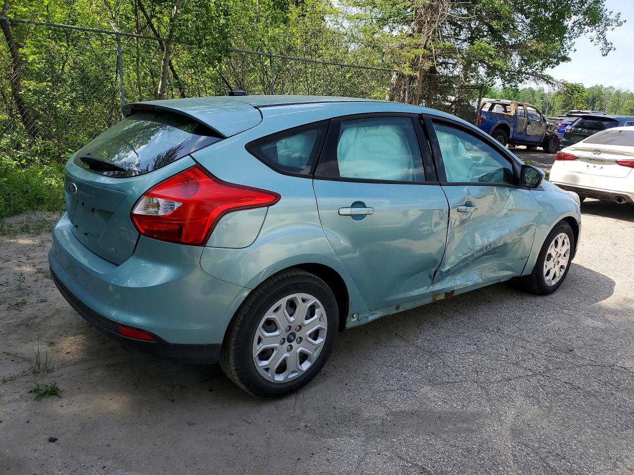 2012 Ford Focus Se Blue vin: 1FAHP3K28CL181761