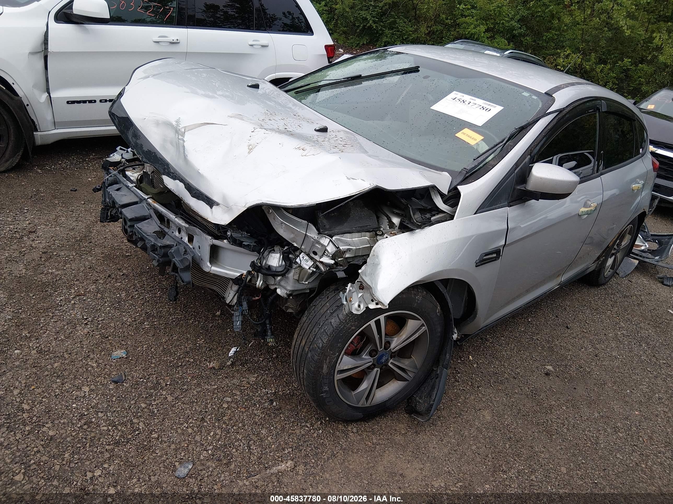 2012 Ford Focus Se Silver vin: 1FAHP3K28CL240663