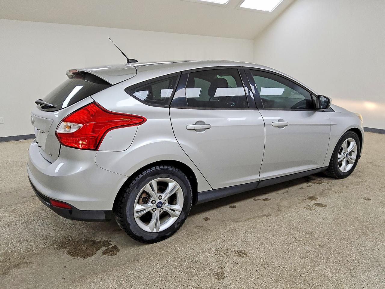 2012 Ford Focus Se Silver vin: 1FAHP3K28CL321565