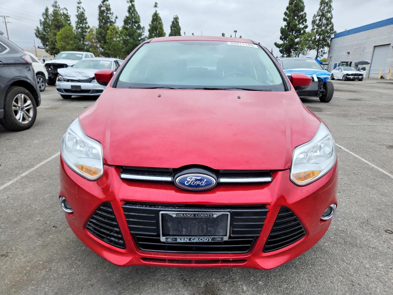 2012 Ford Focus Se Red vin: 1FAHP3K28CL330489